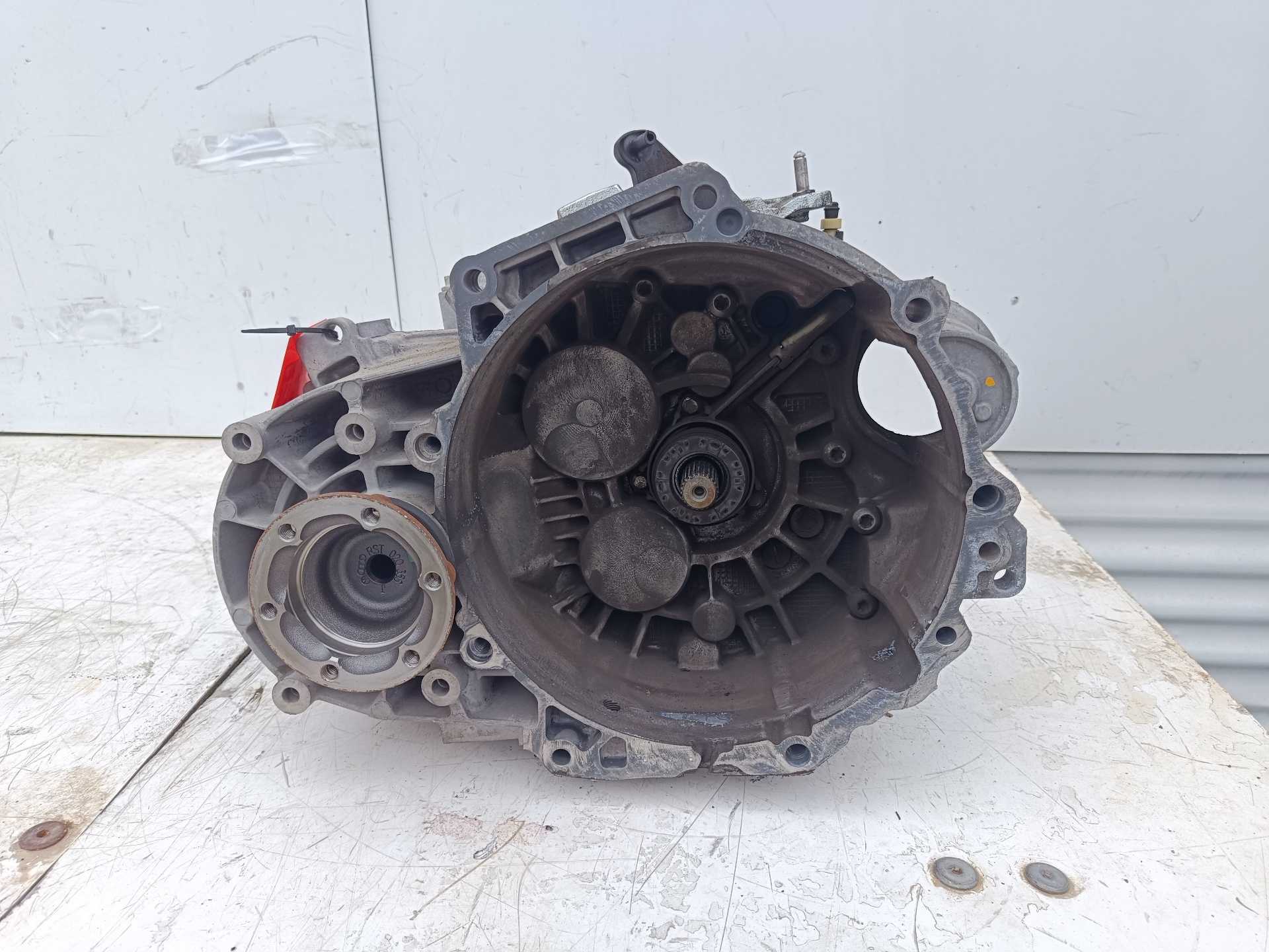 Recambio de caja cambios para audi q3 (8ug) attraction referencia OEM IAM NFZ  