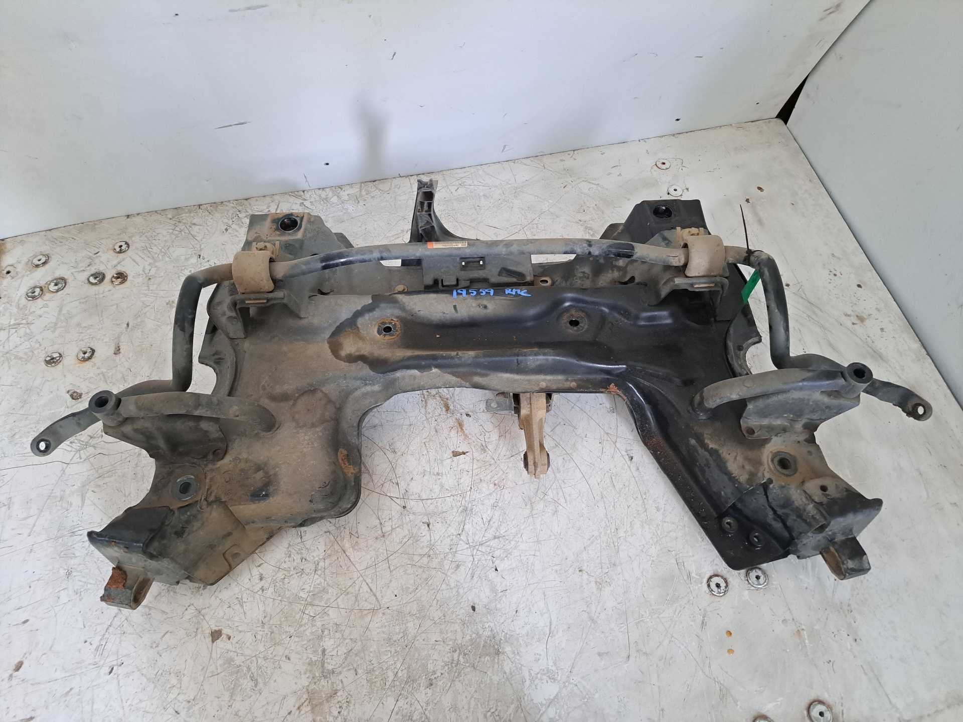 Recambio de cuna motor para opel crossland x design line referencia OEM IAM   