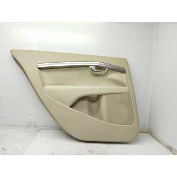GUARNECIDO PUERTA TRASERA IZQUIERDA 39896891 