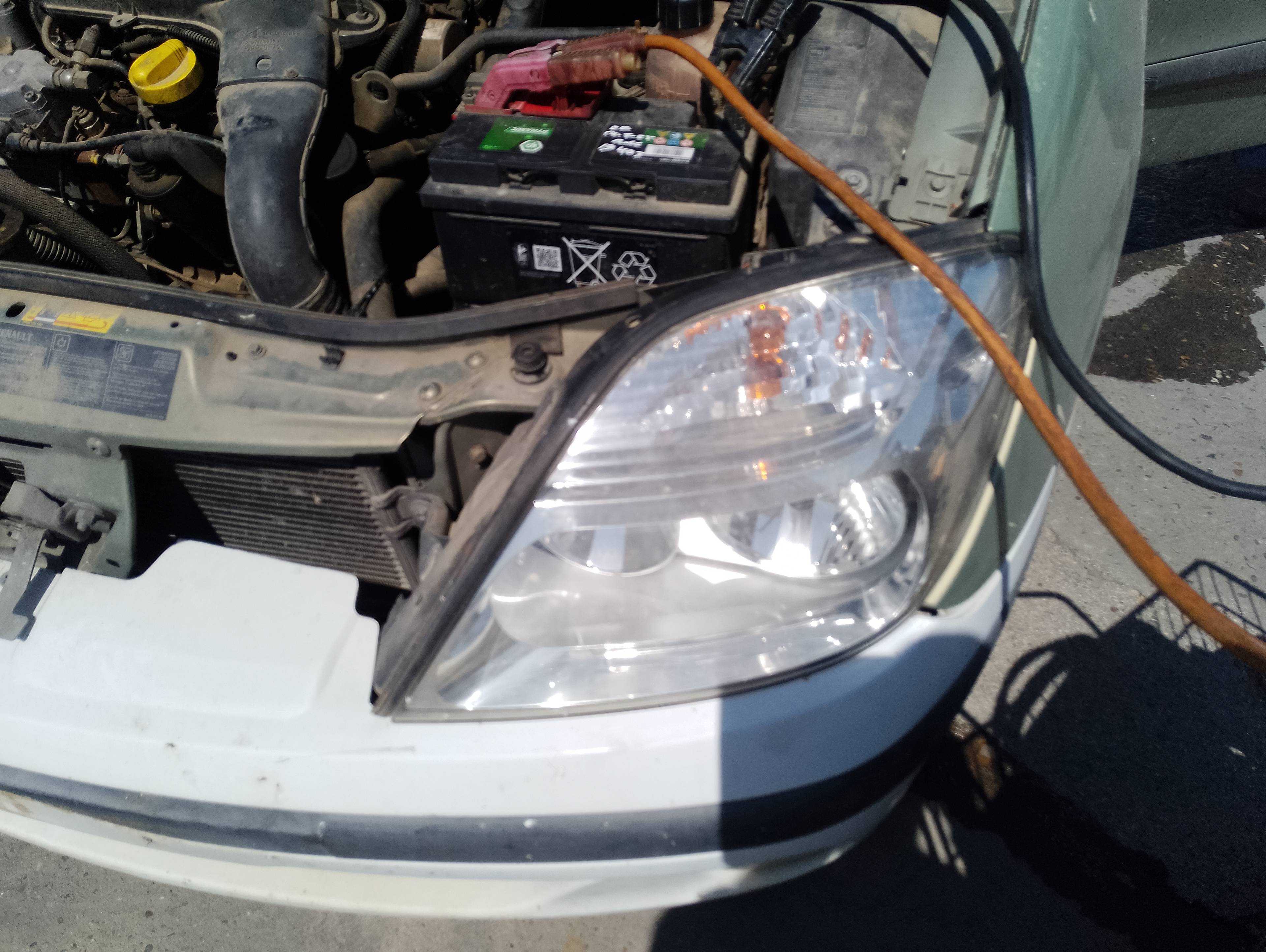 Recambio de faro izquierdo para renault scenic (ja..) 1.9 dci authentique referencia OEM IAM   