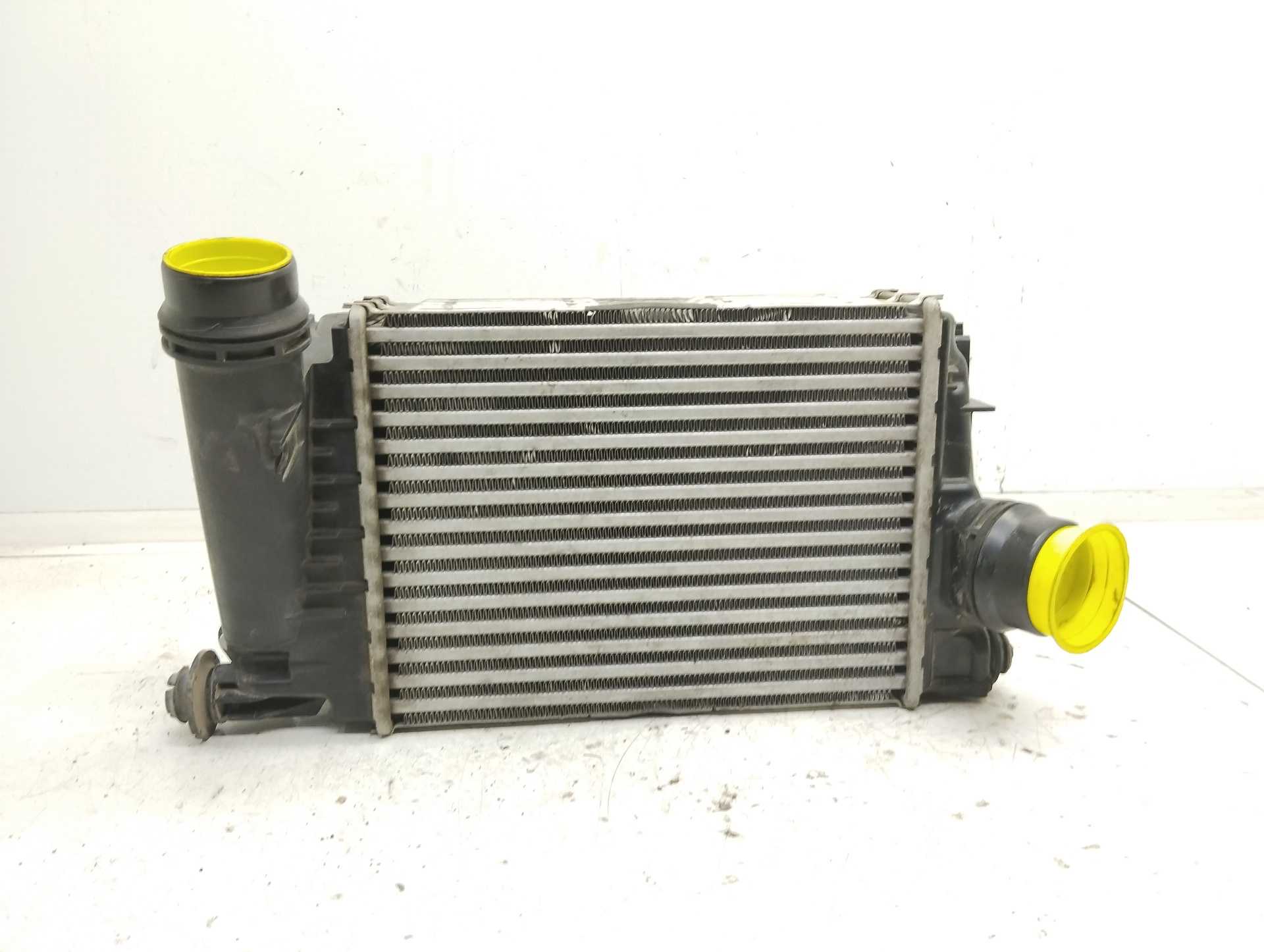 Recambio de intercooler para renault scenic iv black edition referencia OEM IAM 144962803R MM11828 
