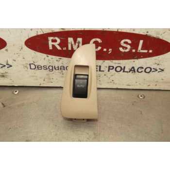 MANDO ELEVALUNAS TRASERO DERECHO 7427105020 
