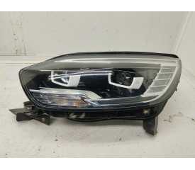 Recambio de faro izquierdo para renault scenic iv zen referencia OEM IAM 260609704R  
