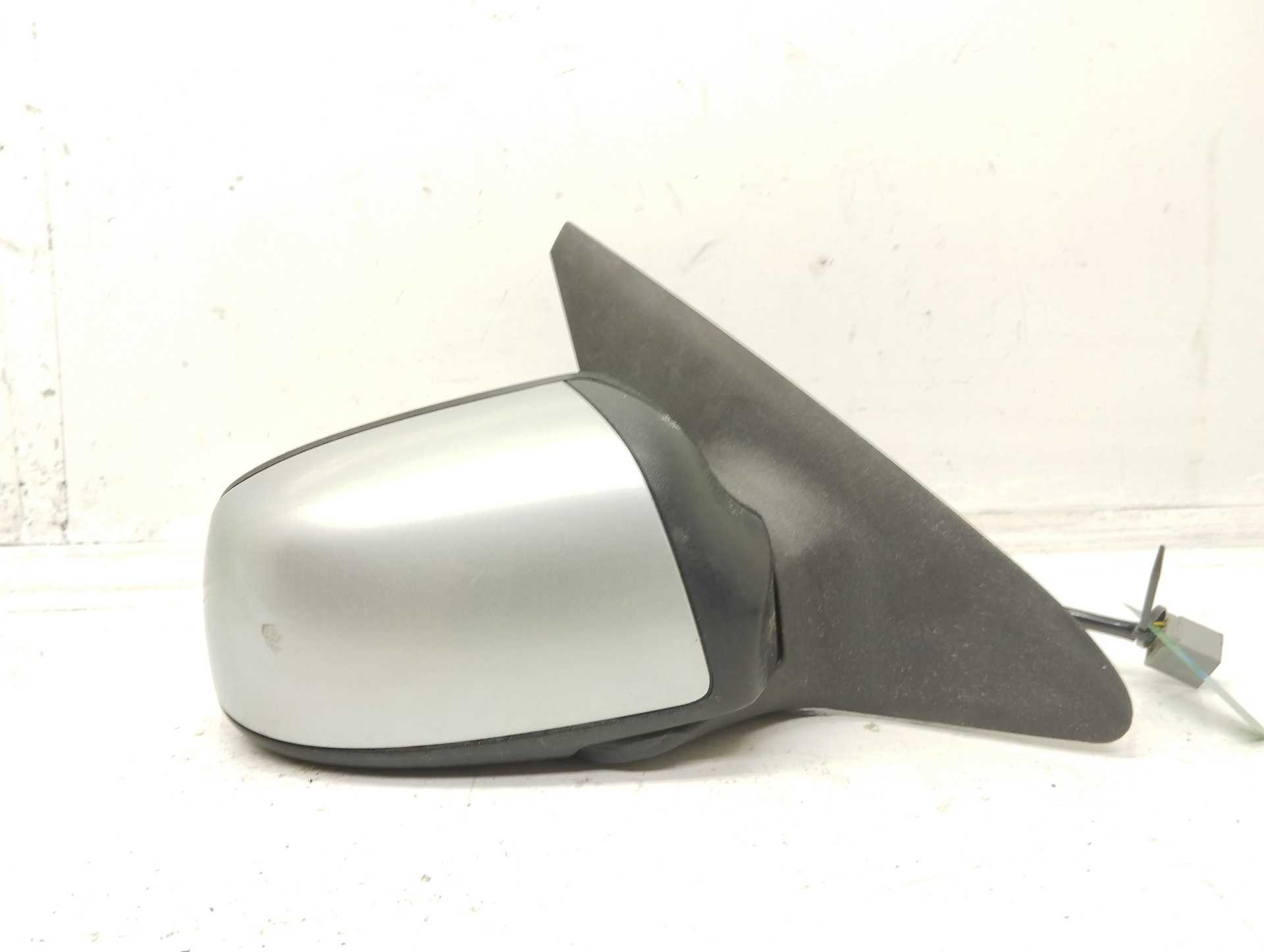 Recambio de retrovisor derecho para ford mondeo berlina (ge) ambiente referencia OEM IAM 836156  
