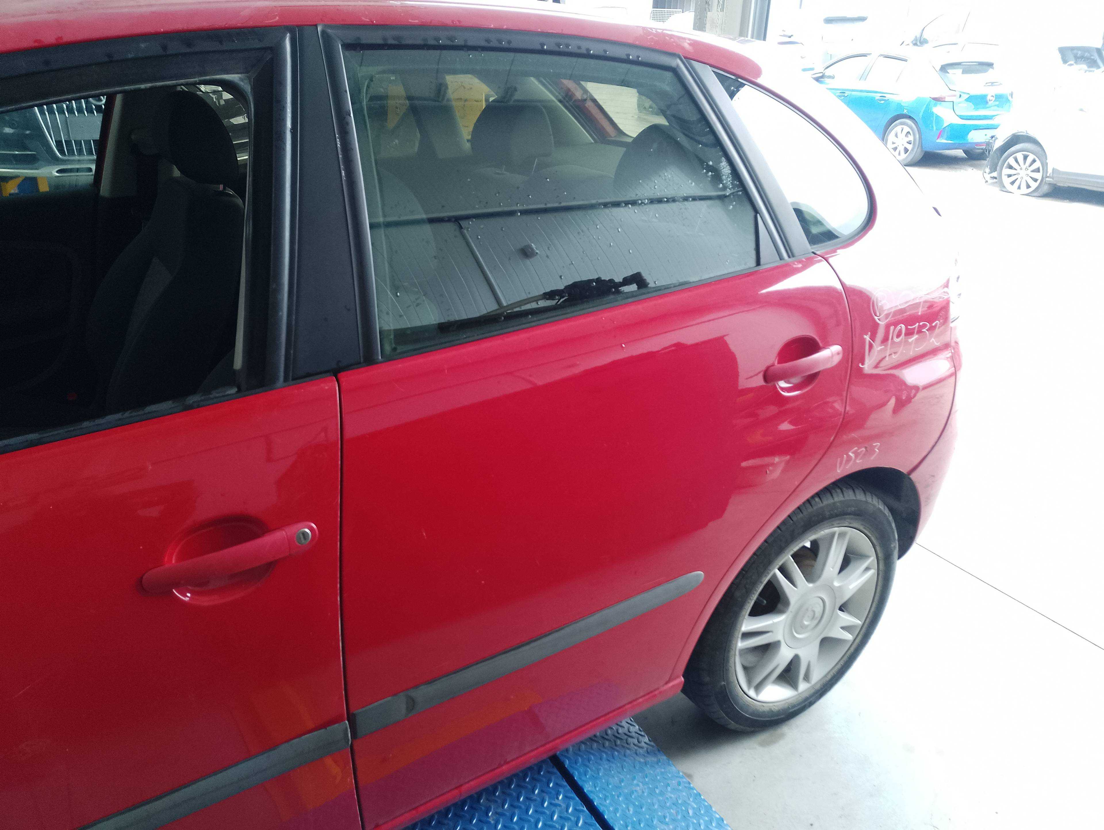 Recambio de puerta trasera izquierda para seat ibiza (6l1) hit referencia OEM IAM   