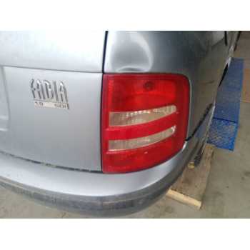 PILOTO TRASERO DERECHO 