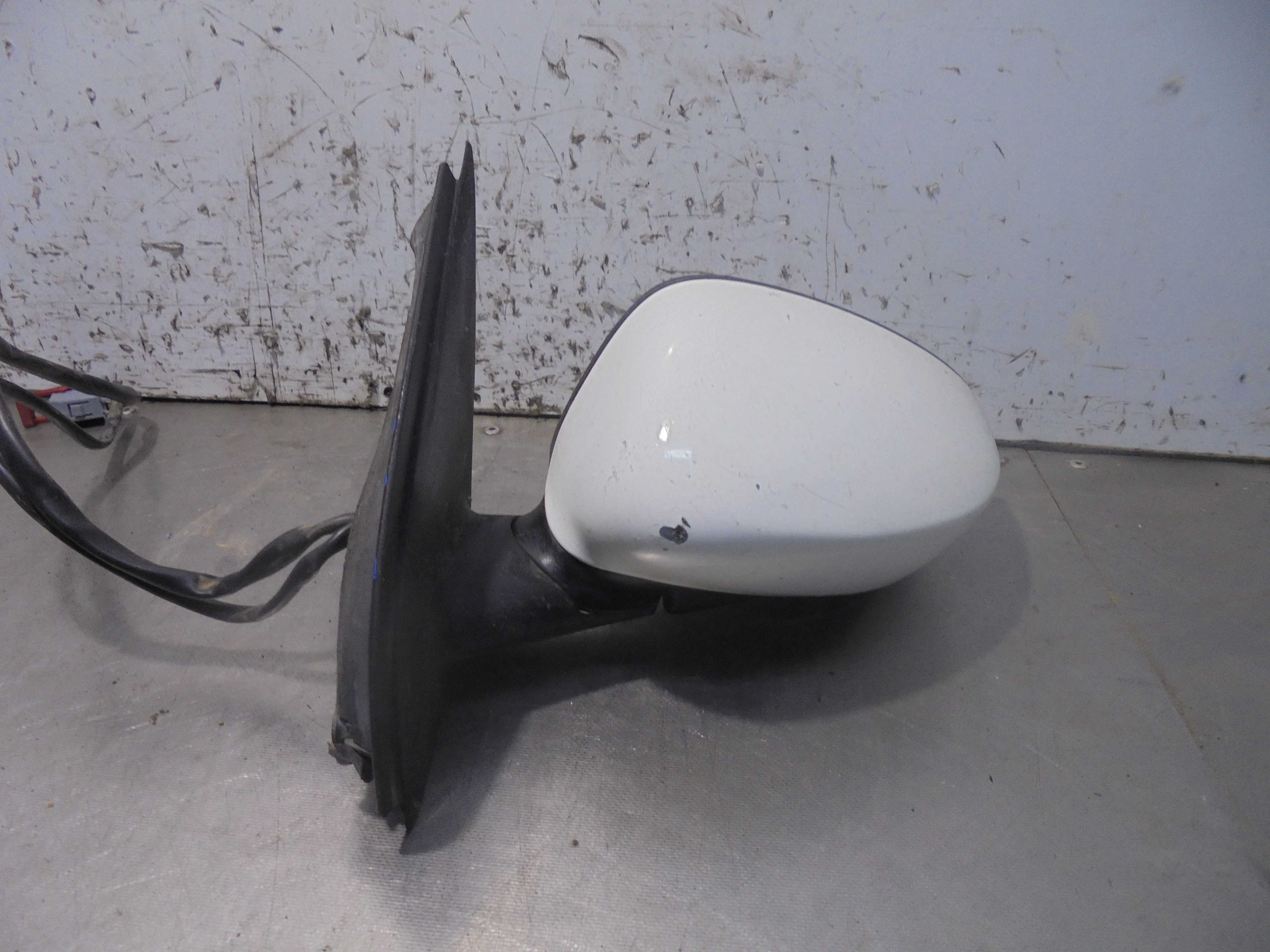 Recambio de retrovisor izquierdo para fiat stilo (192) 1.2 16v referencia OEM IAM 01704607500 ELECTRICO 3 PUERTAS 