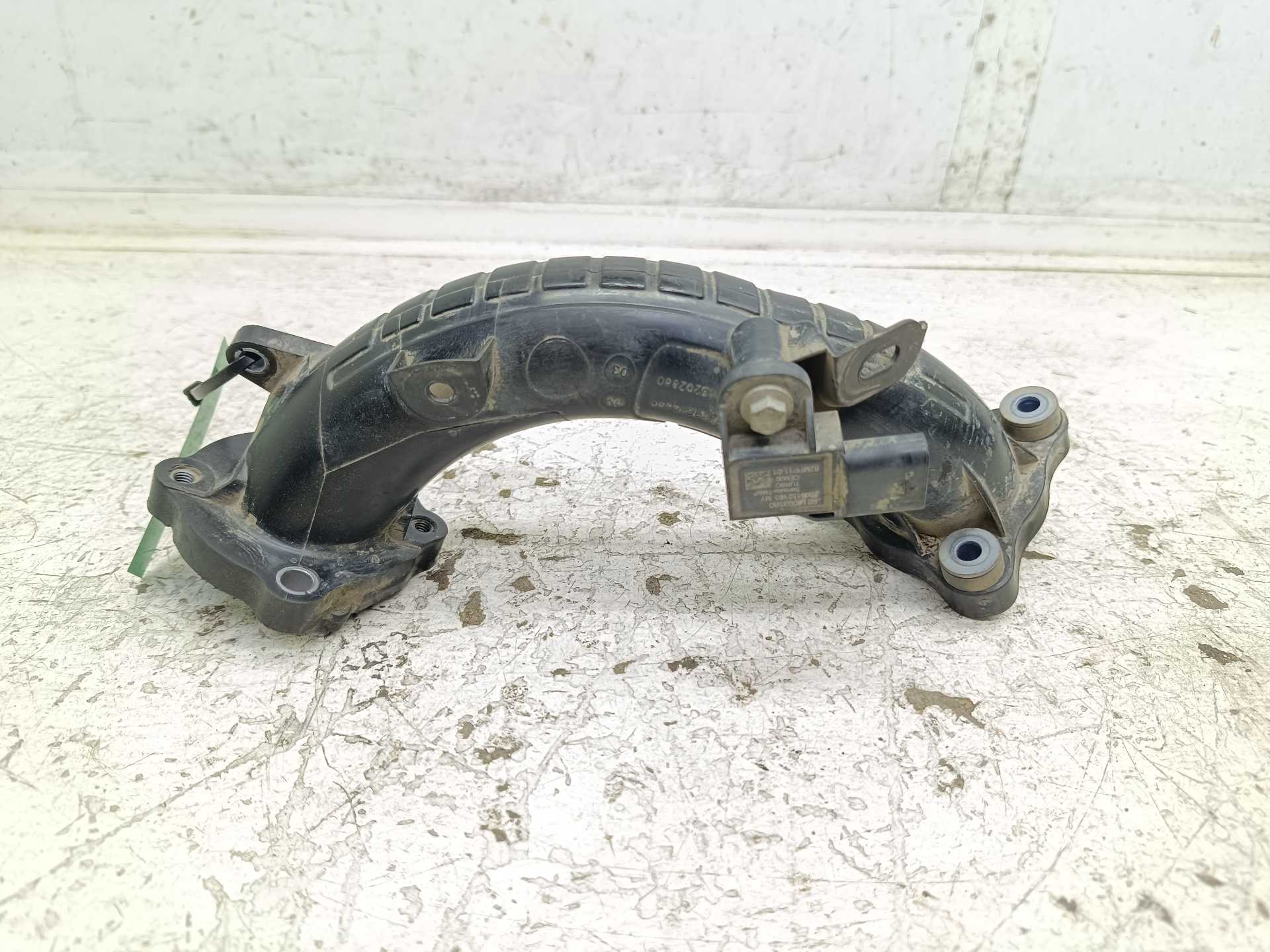 Recambio de tubo de admision para opel vivaro furgón l express referencia OEM IAM 9813294880  