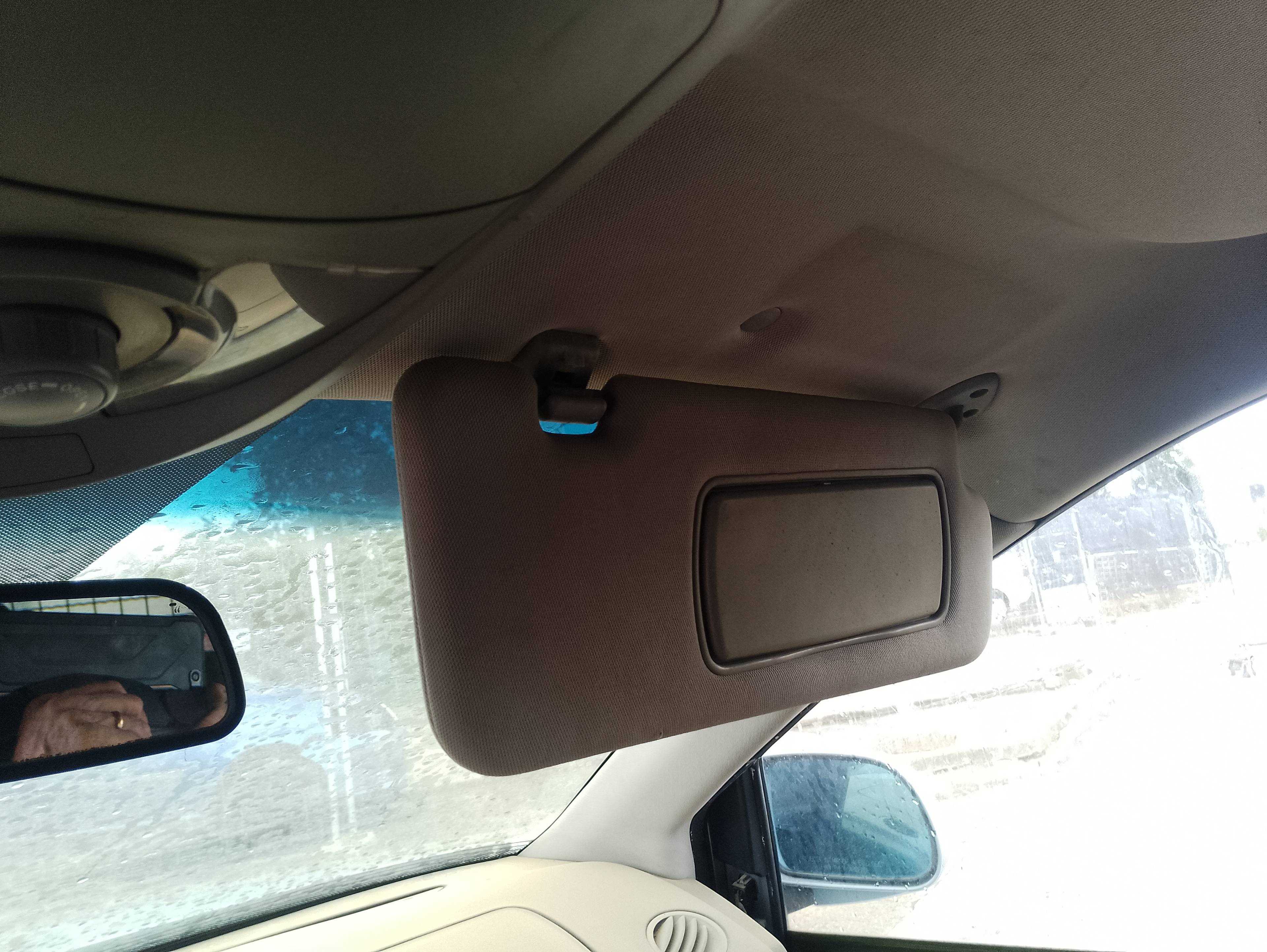 Recambio de parasol derecho para ssangyong kyron 200 xdi limited referencia OEM IAM   