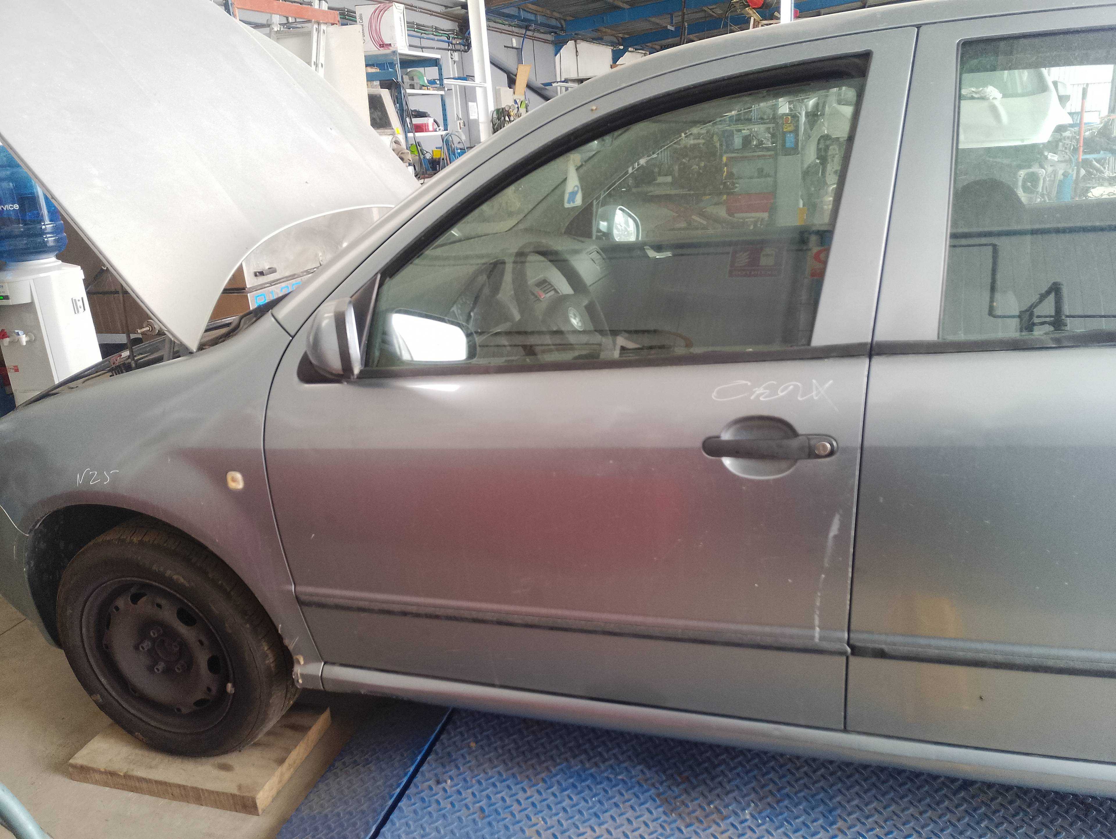 Recambio de puerta delantera izquierda para skoda fabia (6y2/6y3) classic referencia OEM IAM   