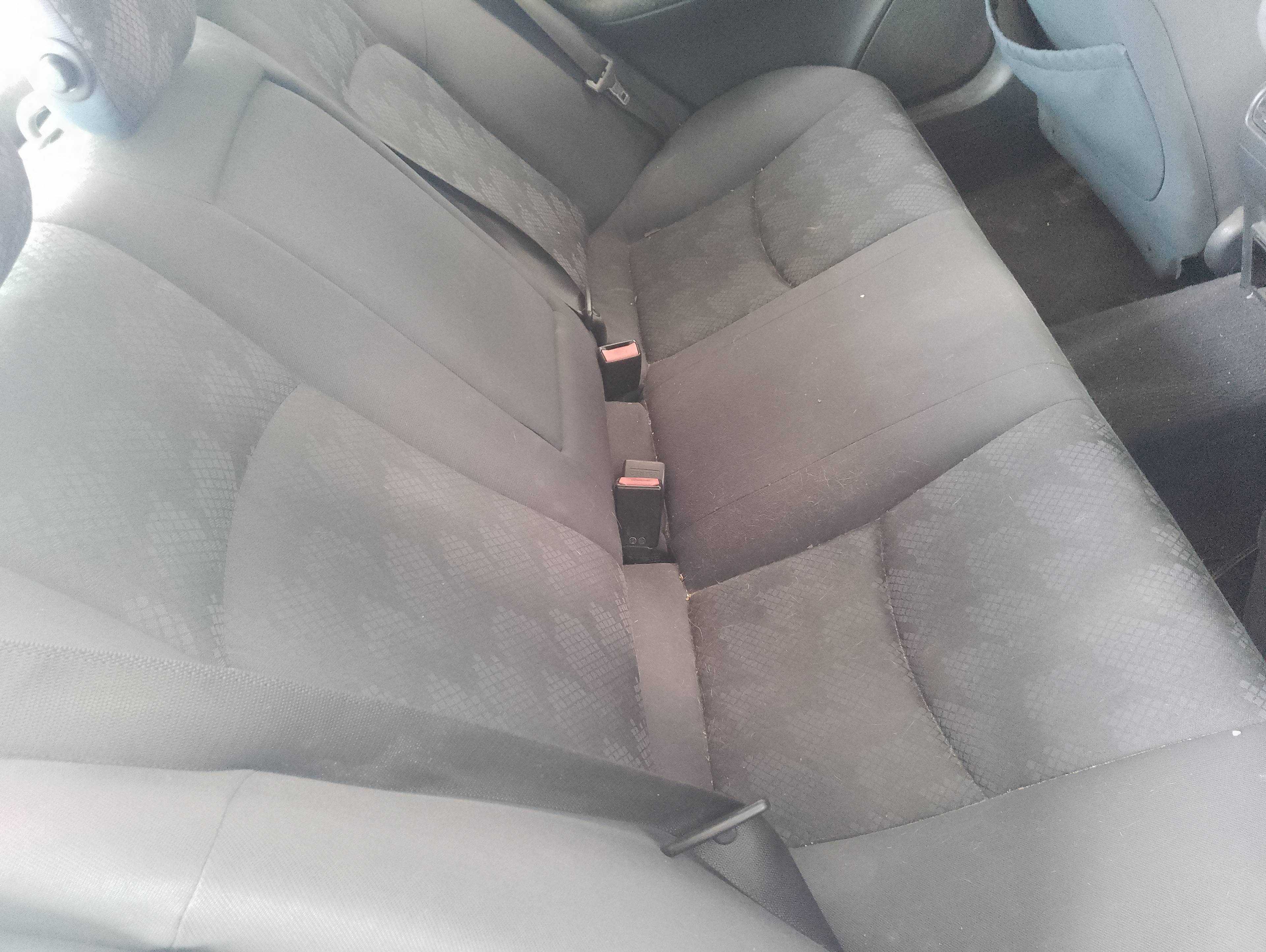 Recambio de asientos traseros para mercedes-benz clase c (w203) berlina 270 cdi (203.016) referencia OEM IAM   