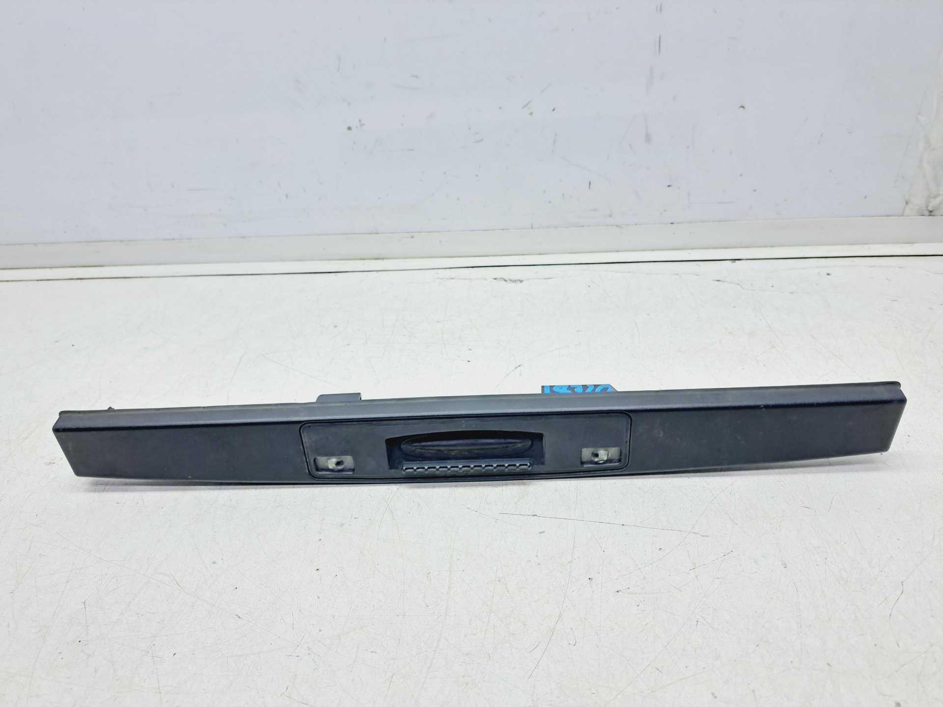 Recambio de maneta exterior porton para ford puma hybrid st-line referencia OEM IAM XXX19B514XX  