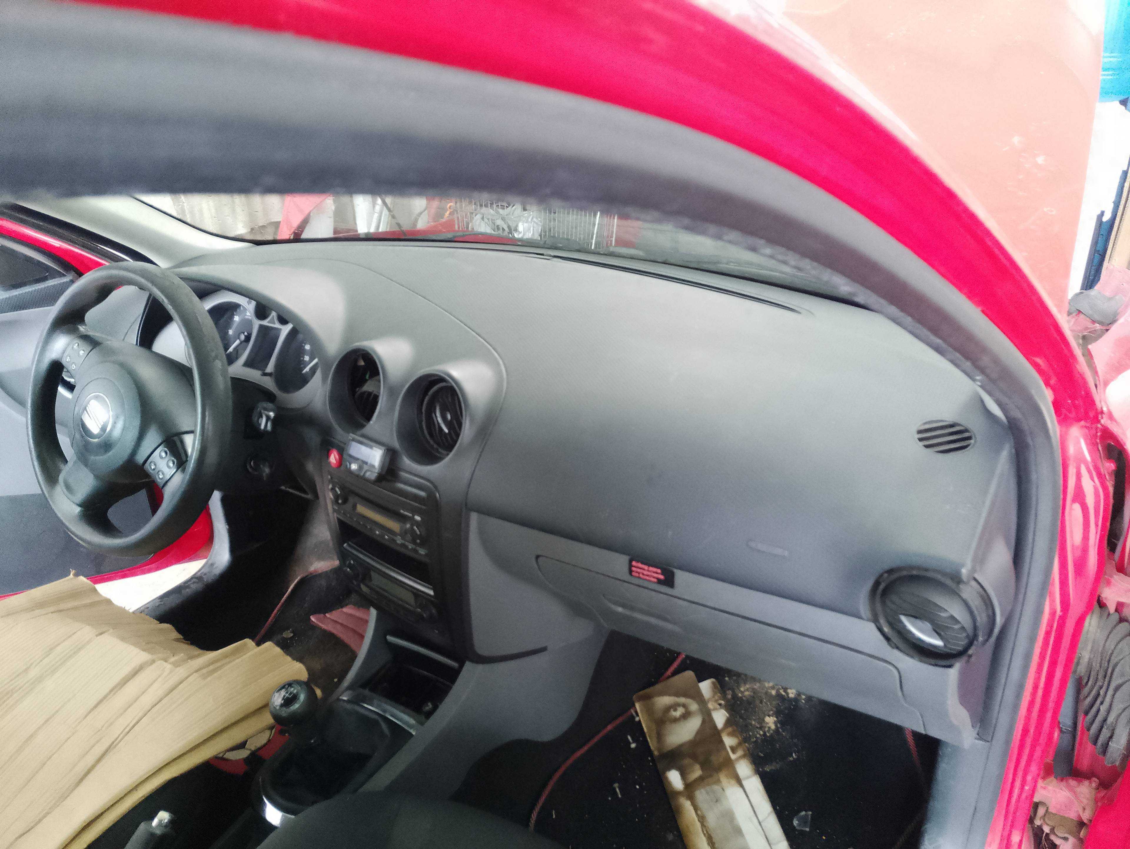 Recambio de salpicadero para seat ibiza (6l1) hit referencia OEM IAM   