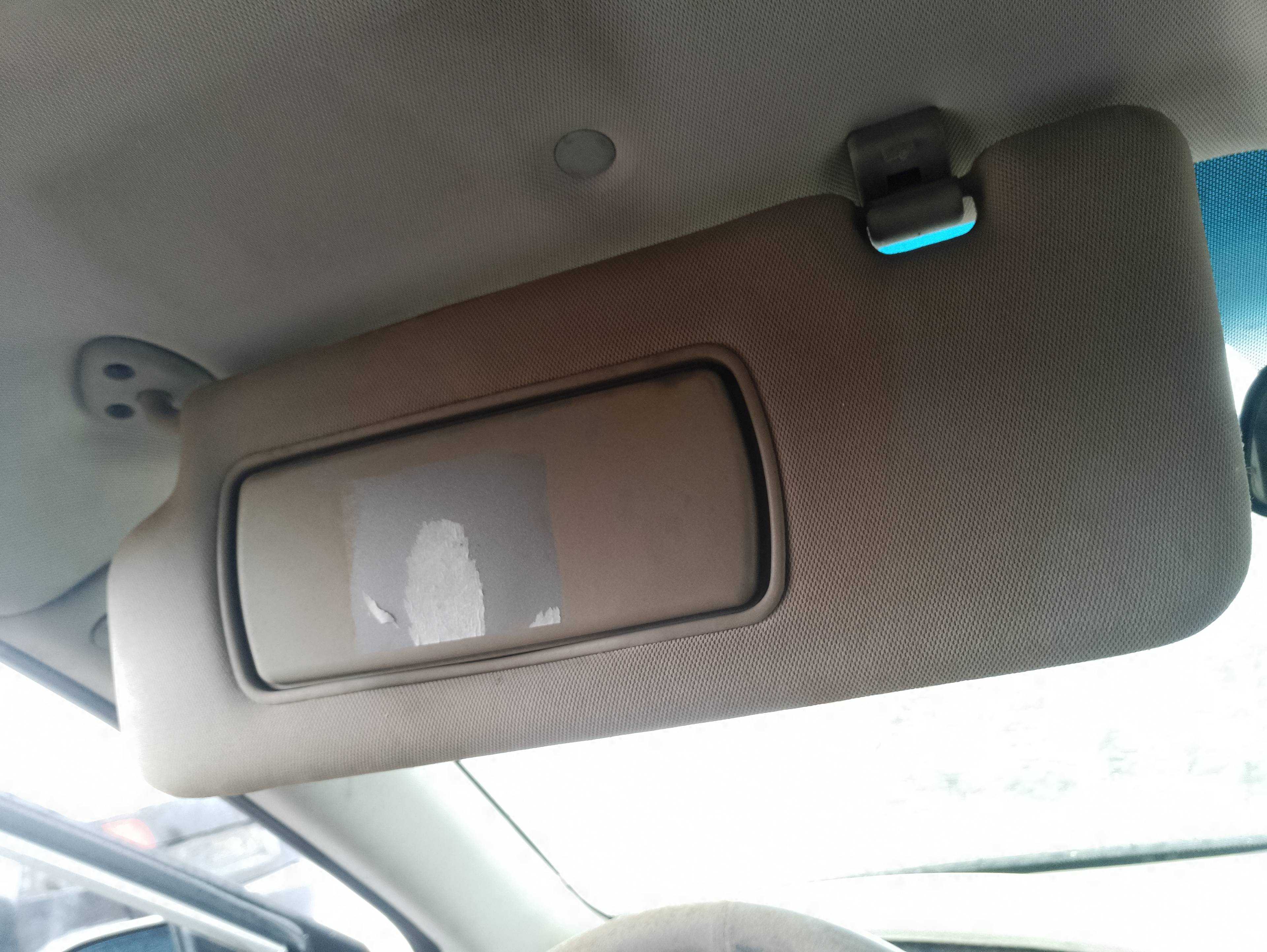 Recambio de parasol izquierdo para ssangyong kyron 200 xdi limited referencia OEM IAM   
