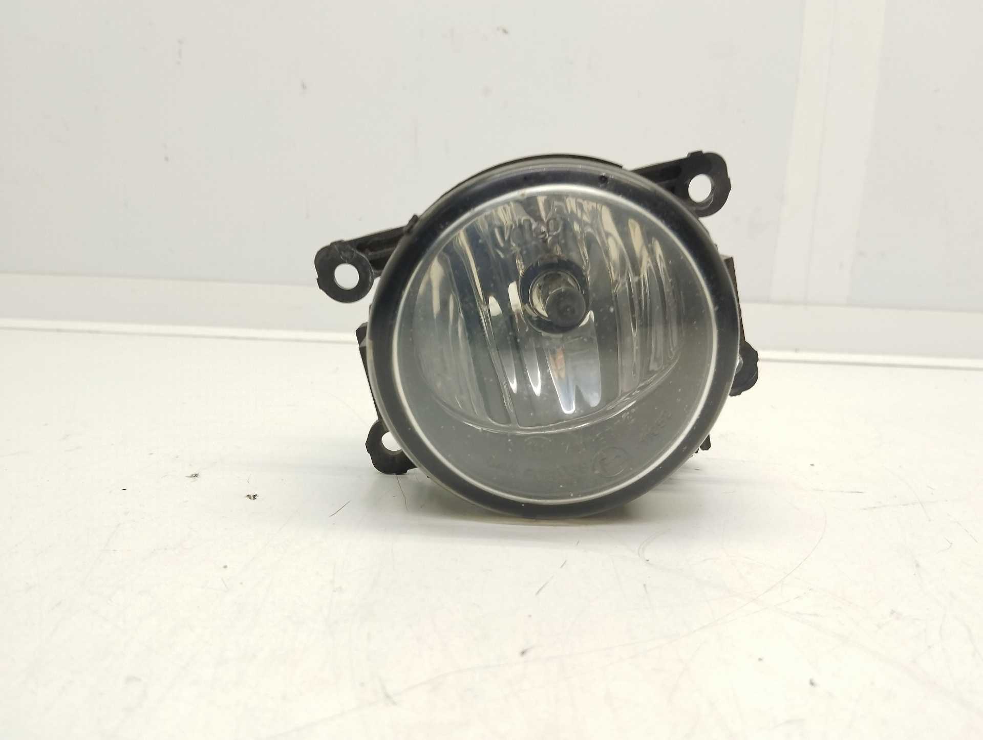 Recambio de faro antiniebla derecho para renault talisman grandtour intens referencia OEM IAM 261503971R 89208441 VALEO