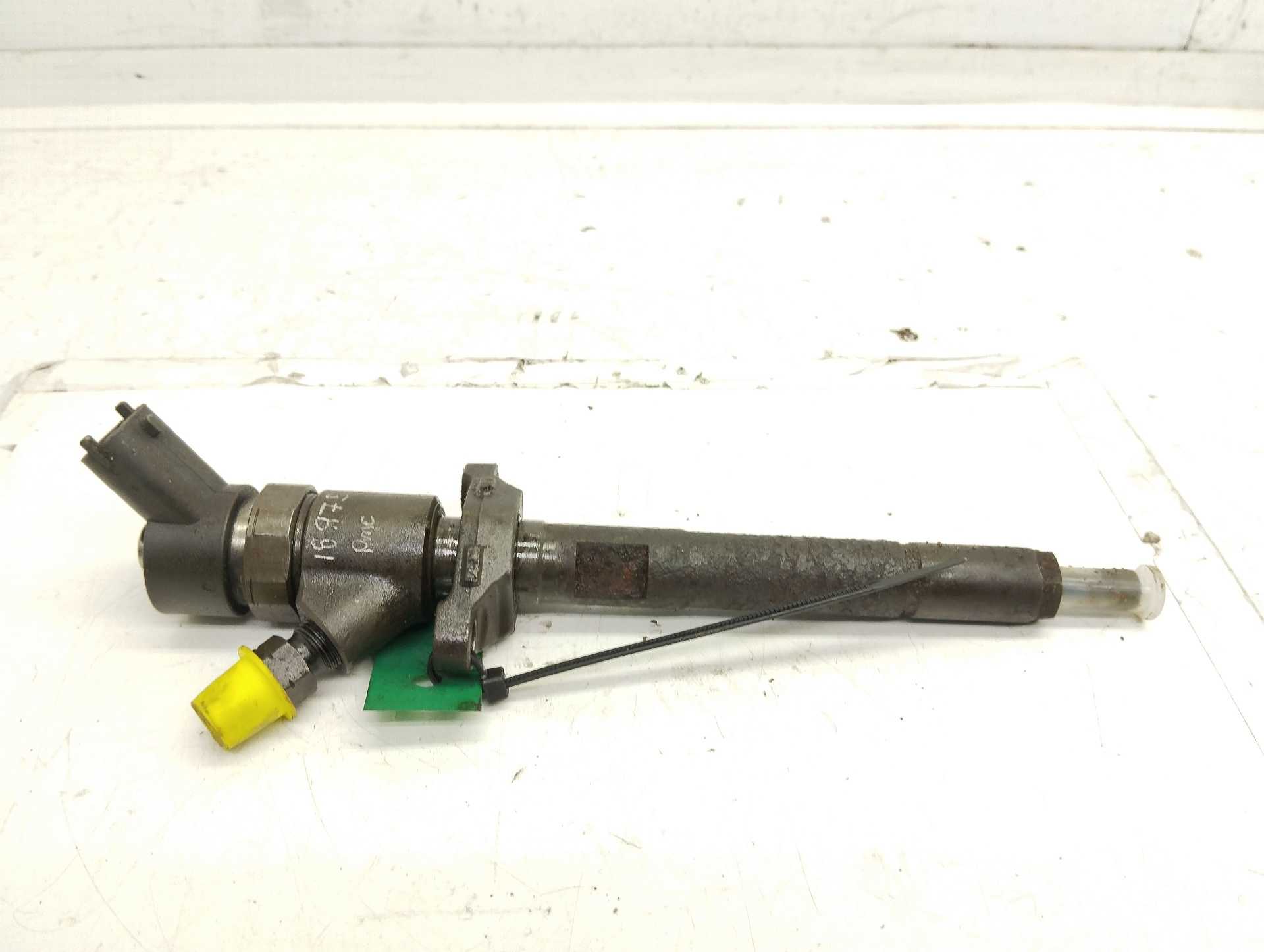 Recambio de inyector para citroën xsara picasso 1.6 hdi 90 sx top referencia OEM IAM 0445110239  
