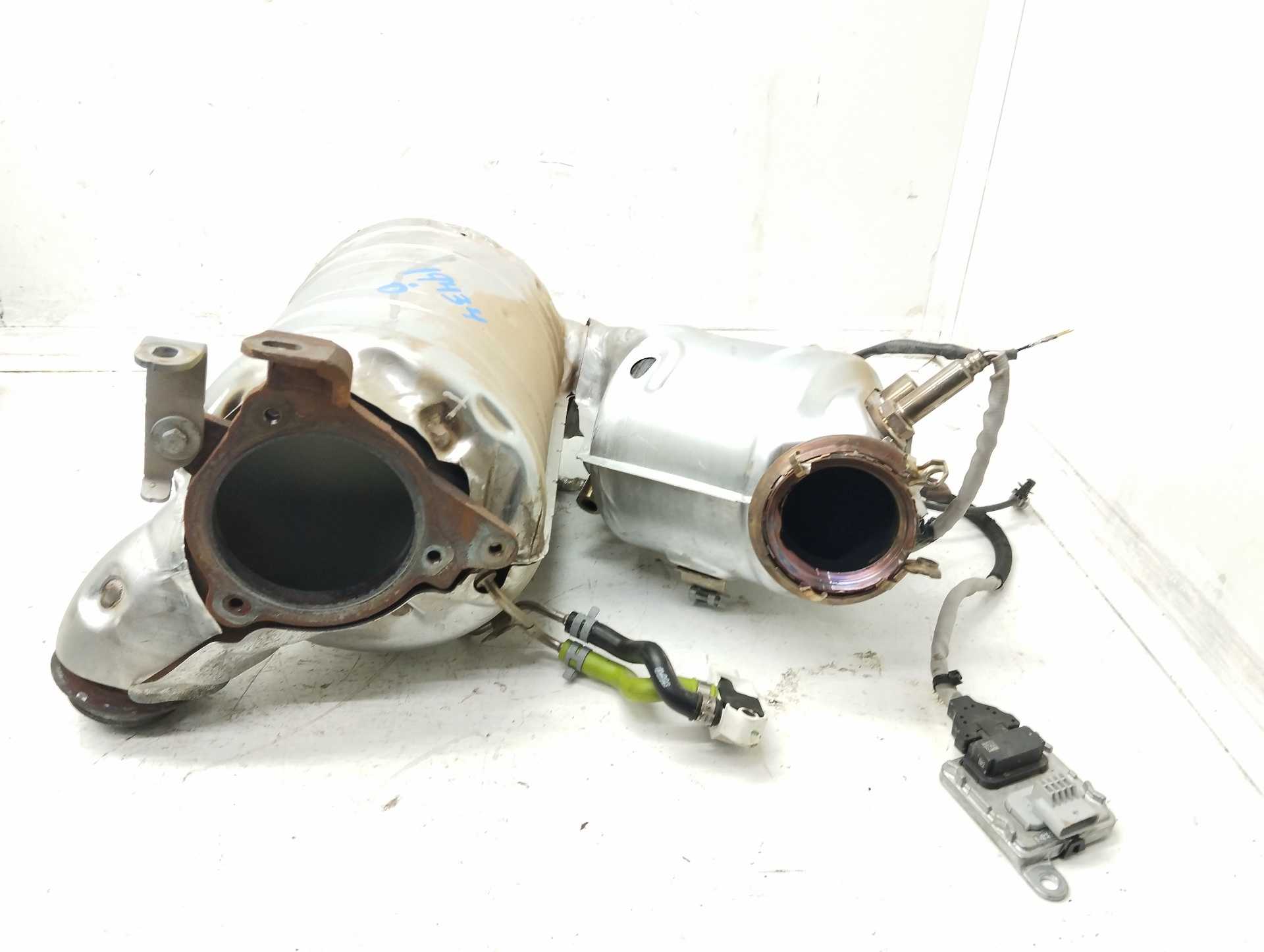 Recambio de filtro de particulas para renault scenic iv zen referencia OEM IAM 208A08677R HMLGT8841R 
