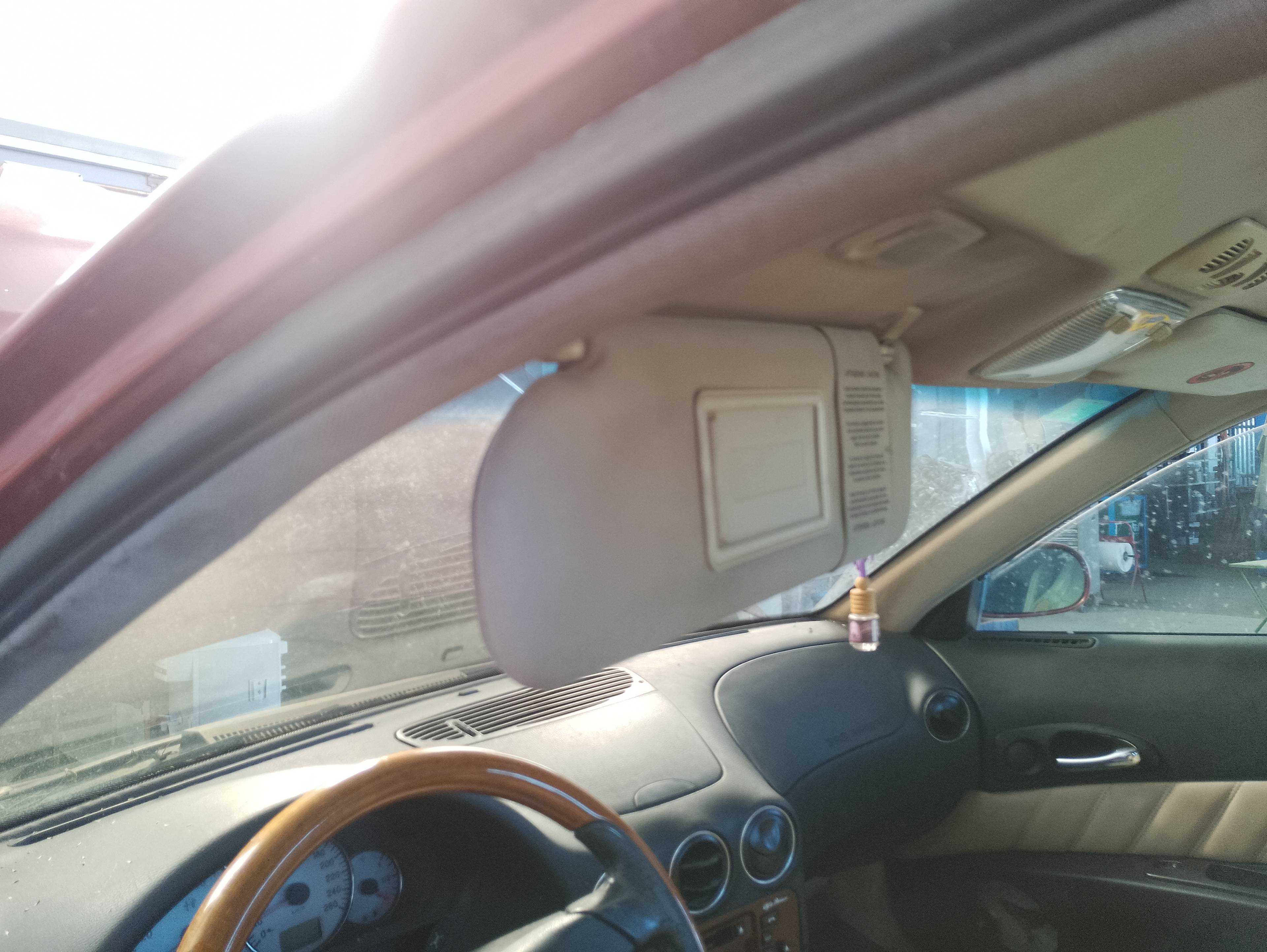 Recambio de parasol izquierdo para alfa romeo 166 2.4 jtd referencia OEM IAM   