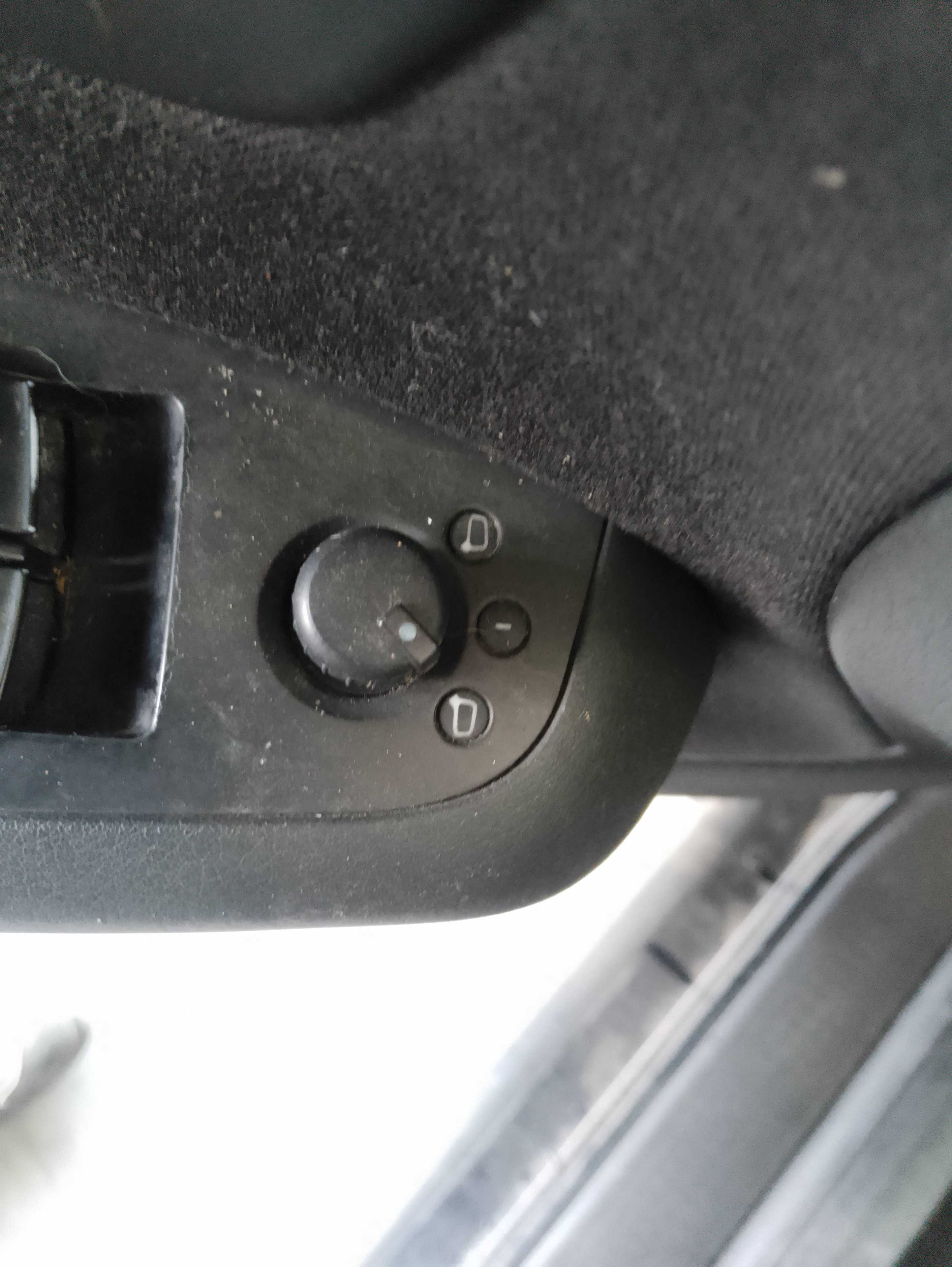 Recambio de mando retrovisor para audi a4 berlina (8e) 1.9 tdi (96kw) referencia OEM IAM   