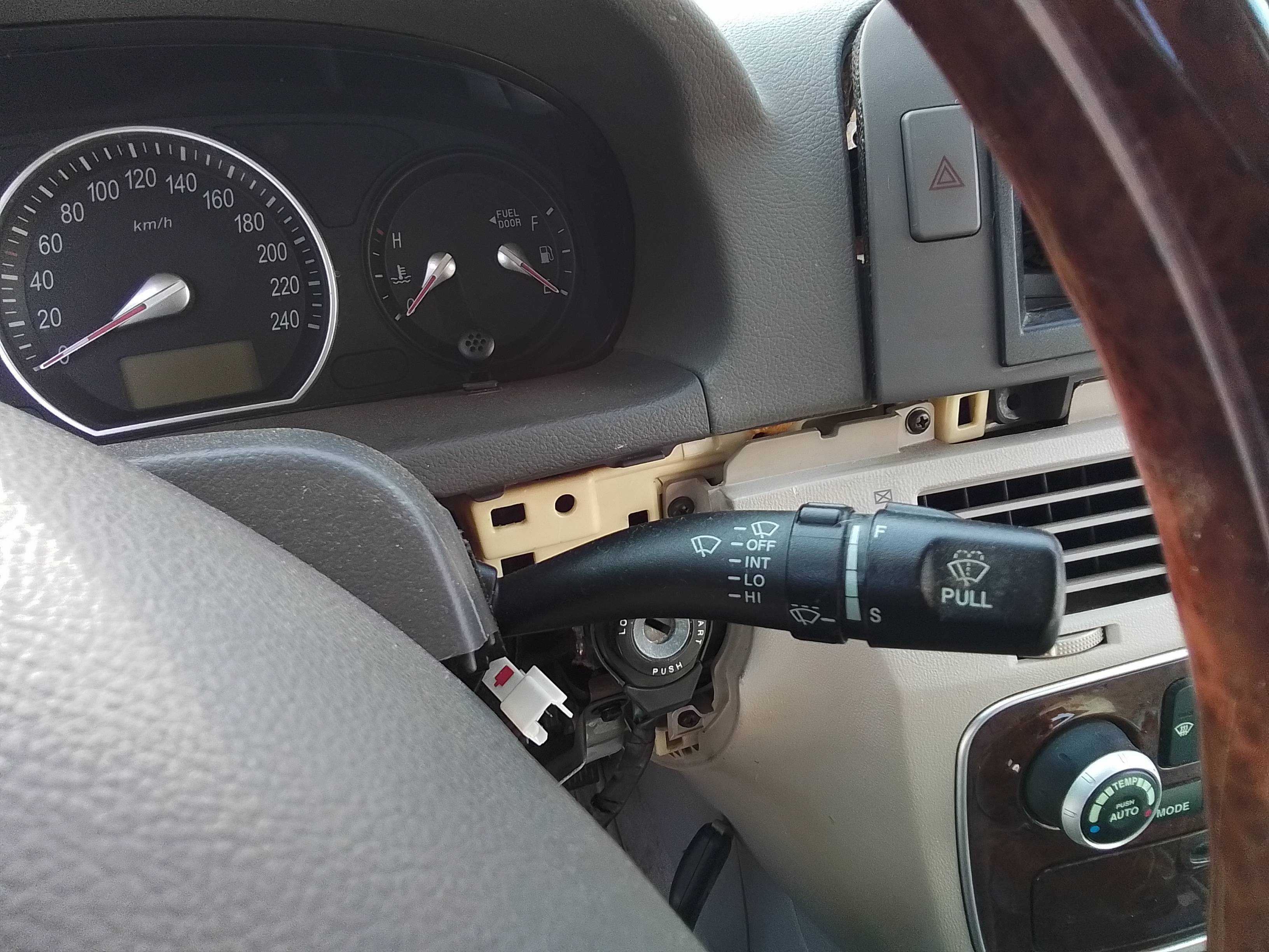 Recambio de mando limpia para hyundai sonata (nf) 2.0 crdi comfort i referencia OEM IAM 934203K000  