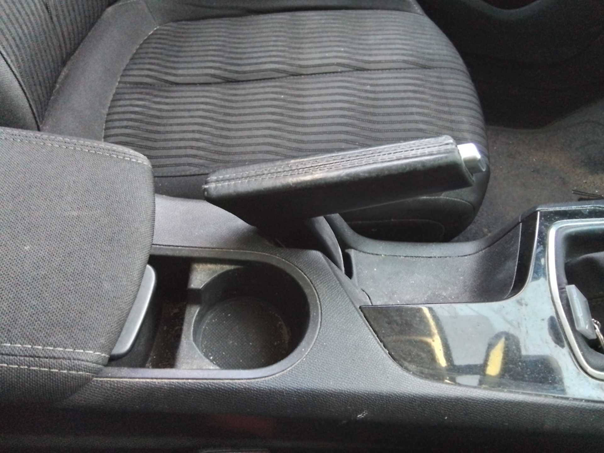 Recambio de palanca freno para peugeot 308 active referencia OEM IAM   