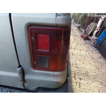 Recambio de piloto trasero derecho para mitsubishi pajero 2.3 diesel referencia OEM IAM   