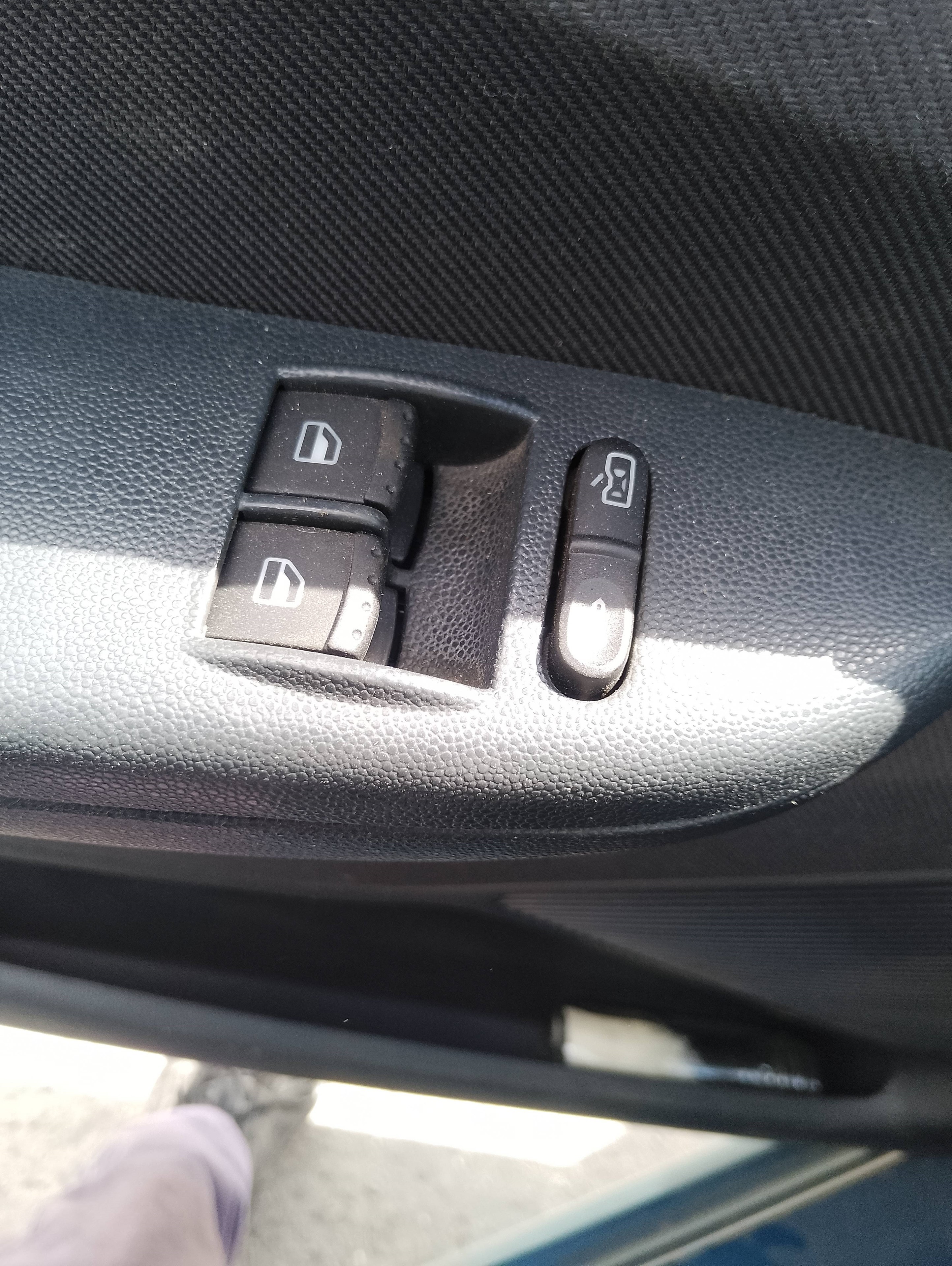 Recambio de mando elevalunas delantero izquierdo para skoda fabia (6y2/6y3) attractive referencia OEM IAM   