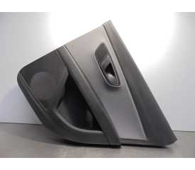 Recambio de guarnecido puerta trasera derecha para seat leon st (5f8) fr referencia OEM IAM 5F4867134  