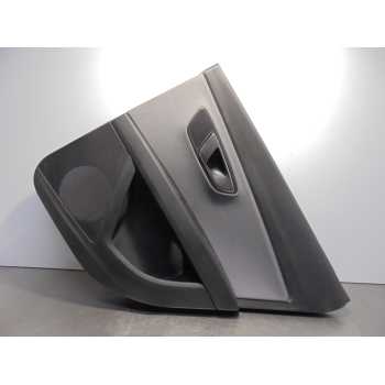 GUARNECIDO PUERTA TRASERA DERECHA 5F4867134 