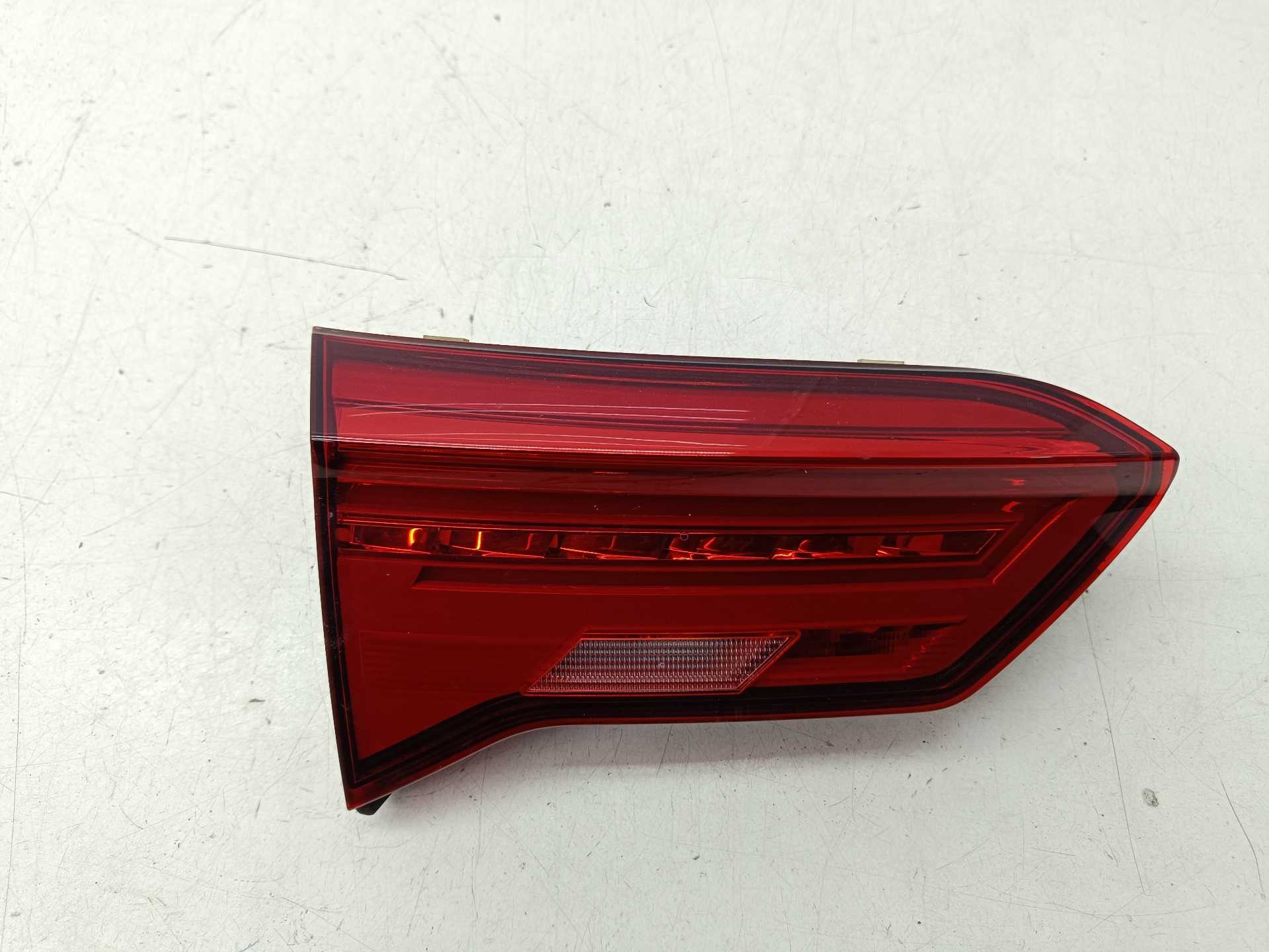 Recambio de piloto porton trasero izquierdo para volkswagen t-roc (d11) basis referencia OEM IAM 2GA945093  