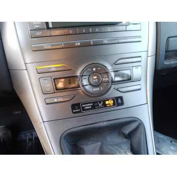 Recambio de mando climatizador para toyota auris luna referencia OEM IAM   