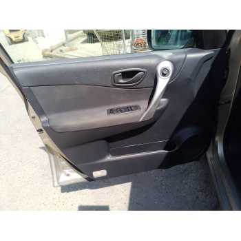 Recambio de guarnecido puerta delantera izquierda para renault koleos bose edition referencia OEM IAM   