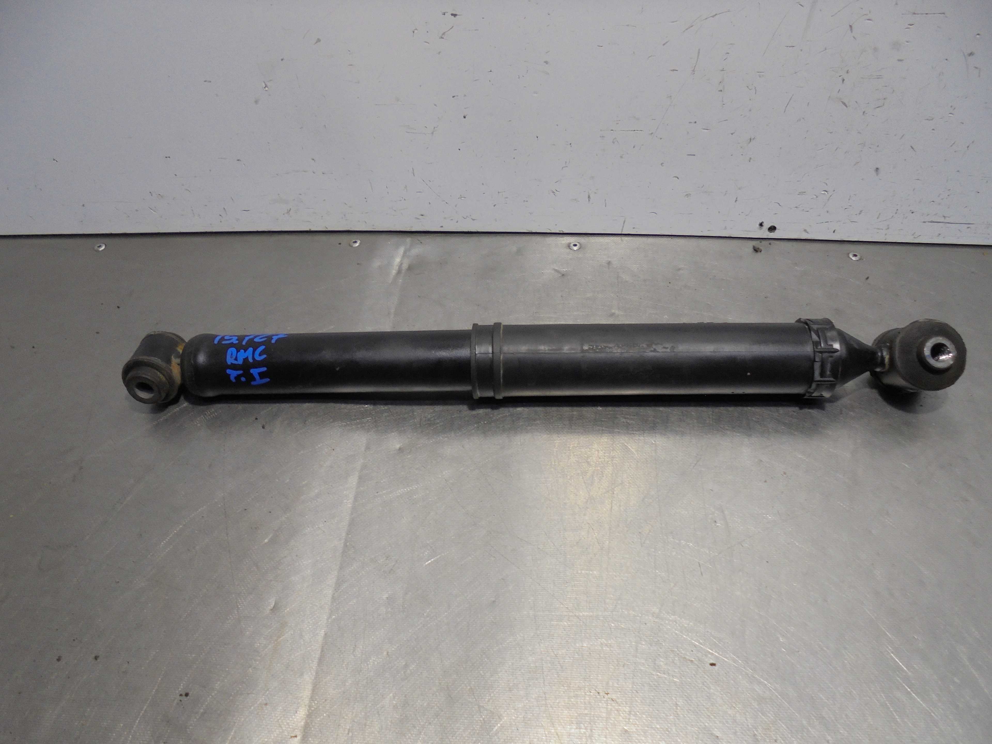 Recambio de amortiguador trasero izquierdo para peugeot 2008 (--.2013) active referencia OEM IAM 9677172880  