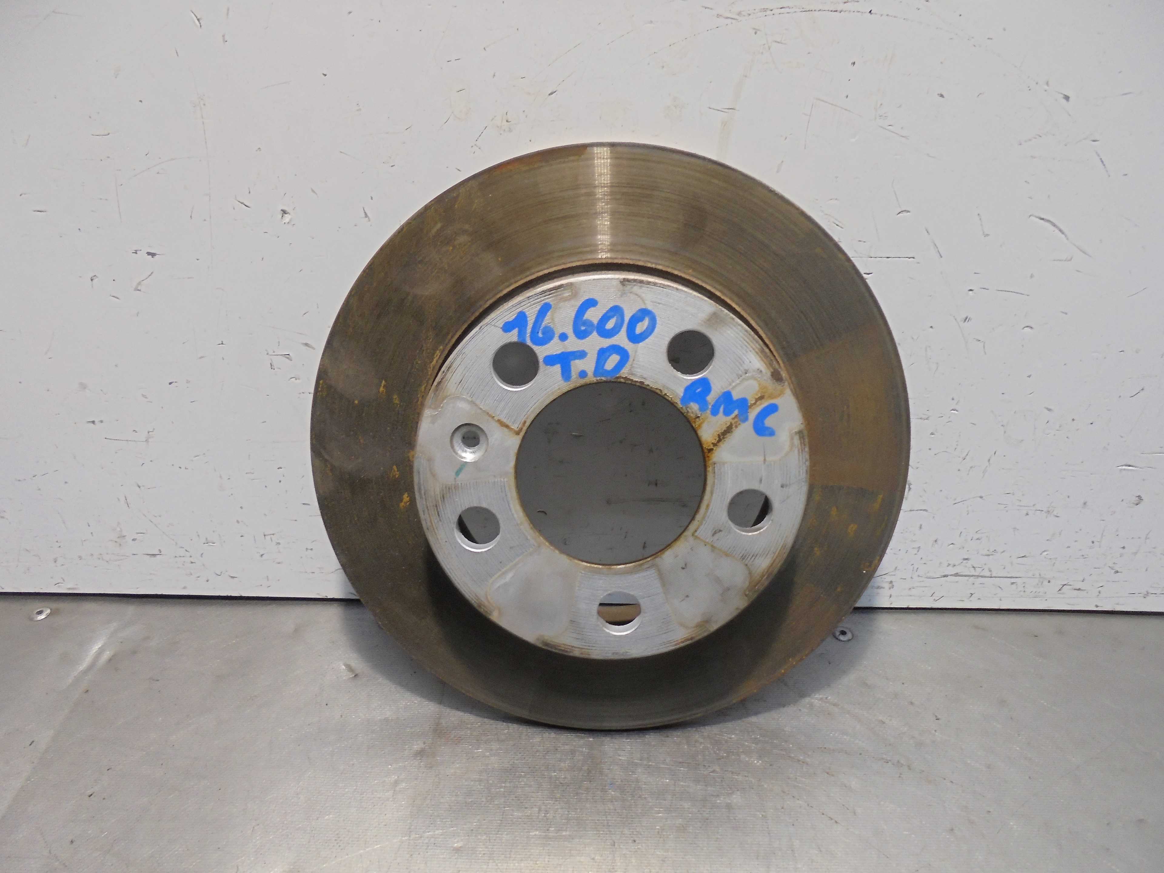 Recambio de disco freno trasero derecho para seat arona fr referencia OEM IAM   