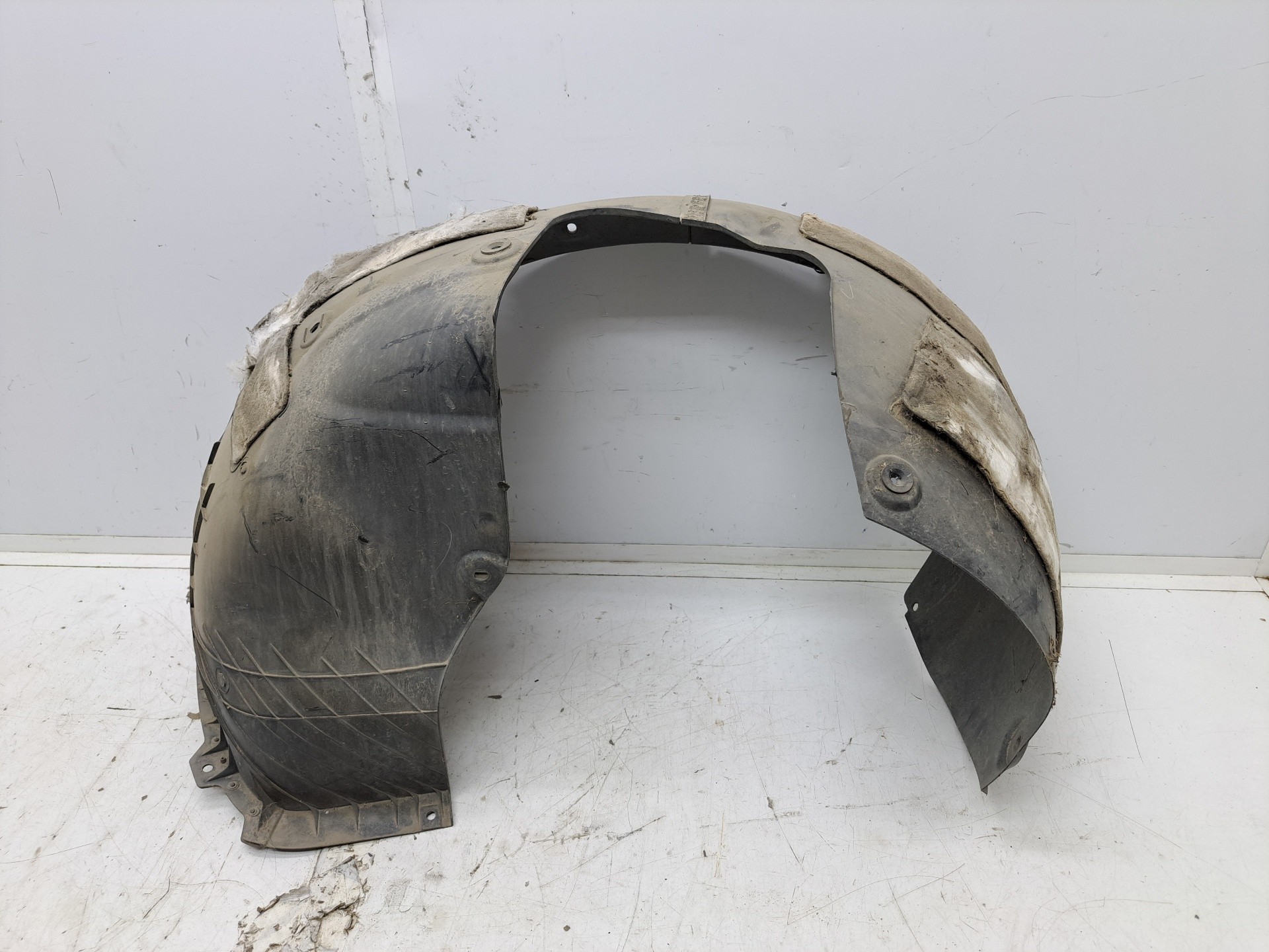 Recambio de paso rueda delantero derecho para kia sportage business 2wd referencia OEM IAM 86814F1500 86812F1500 