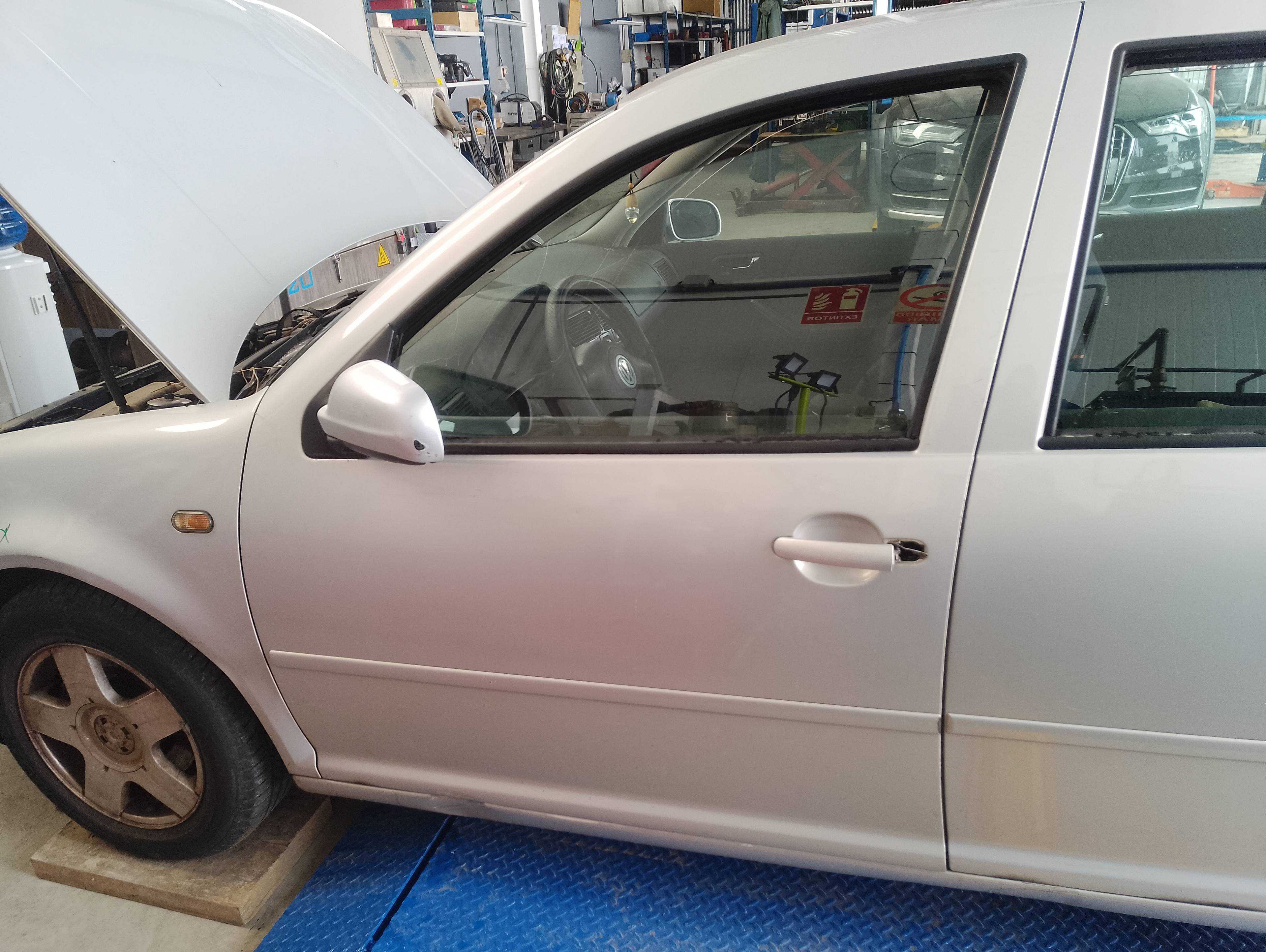 Recambio de puerta delantera izquierda para volkswagen golf iv berlina (1j1) básico referencia OEM IAM   