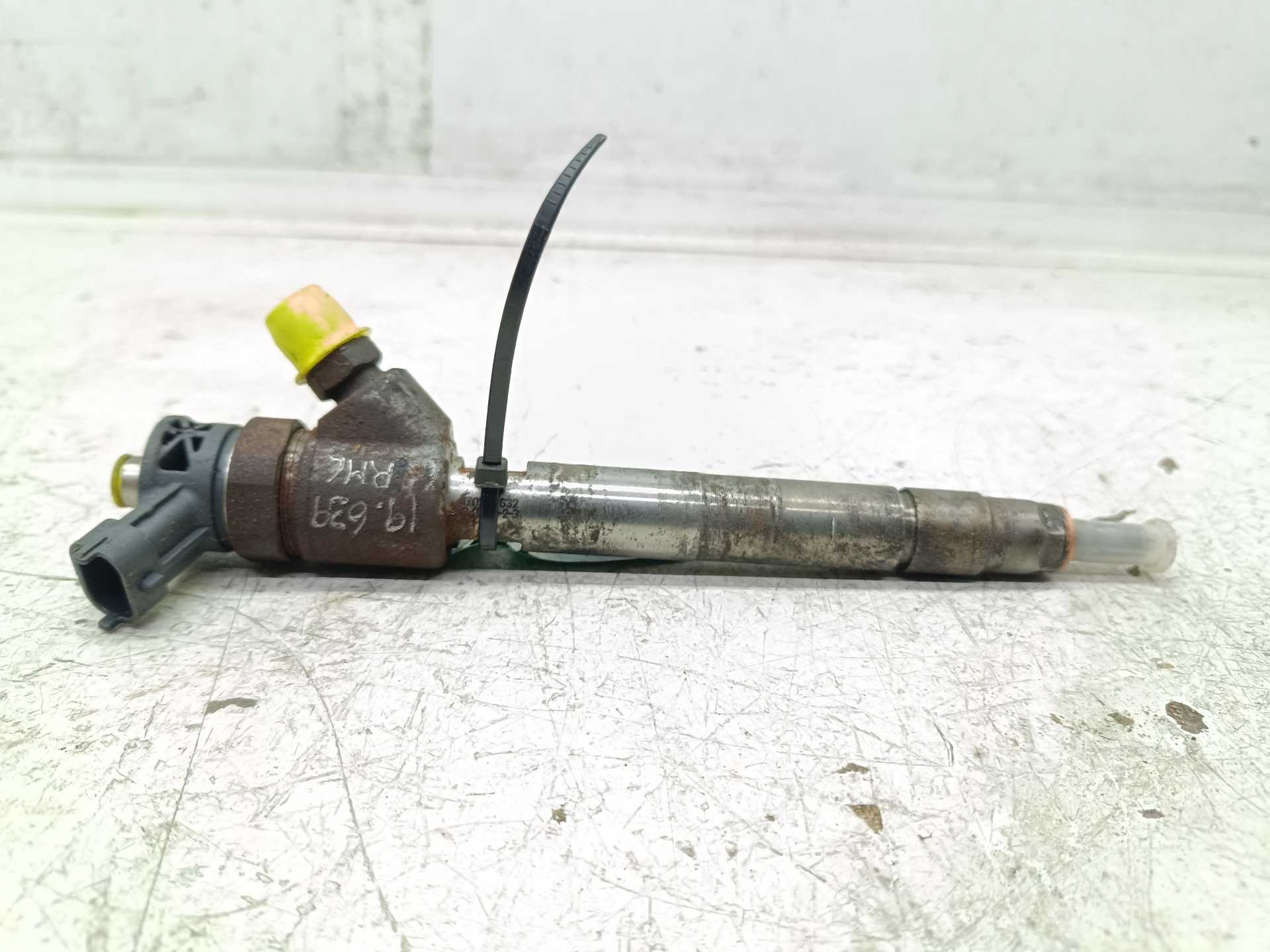 Recambio de inyector para opel vivaro furgón l express referencia OEM IAM 9828959880 0445110955 