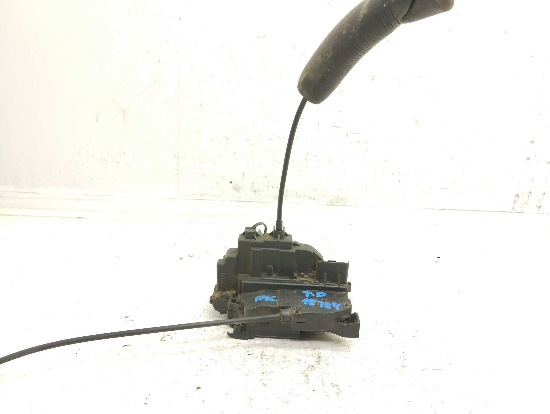 Recambio de cerradura puerta trasera derecha para renault megane iii berlina 5 p business referencia OEM IAM   