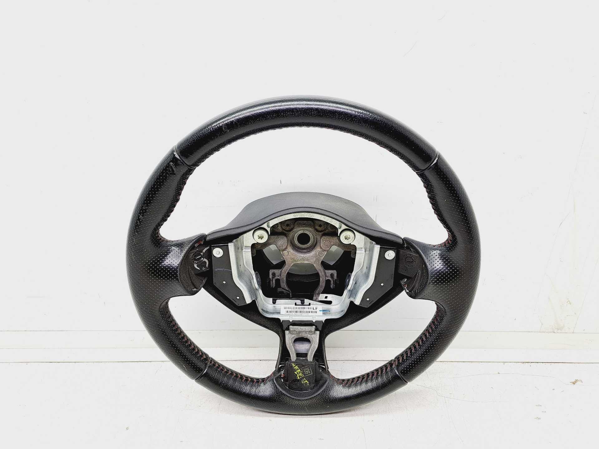 Recambio de volante para nissan juke (f15) acenta referencia OEM IAM 152111037  