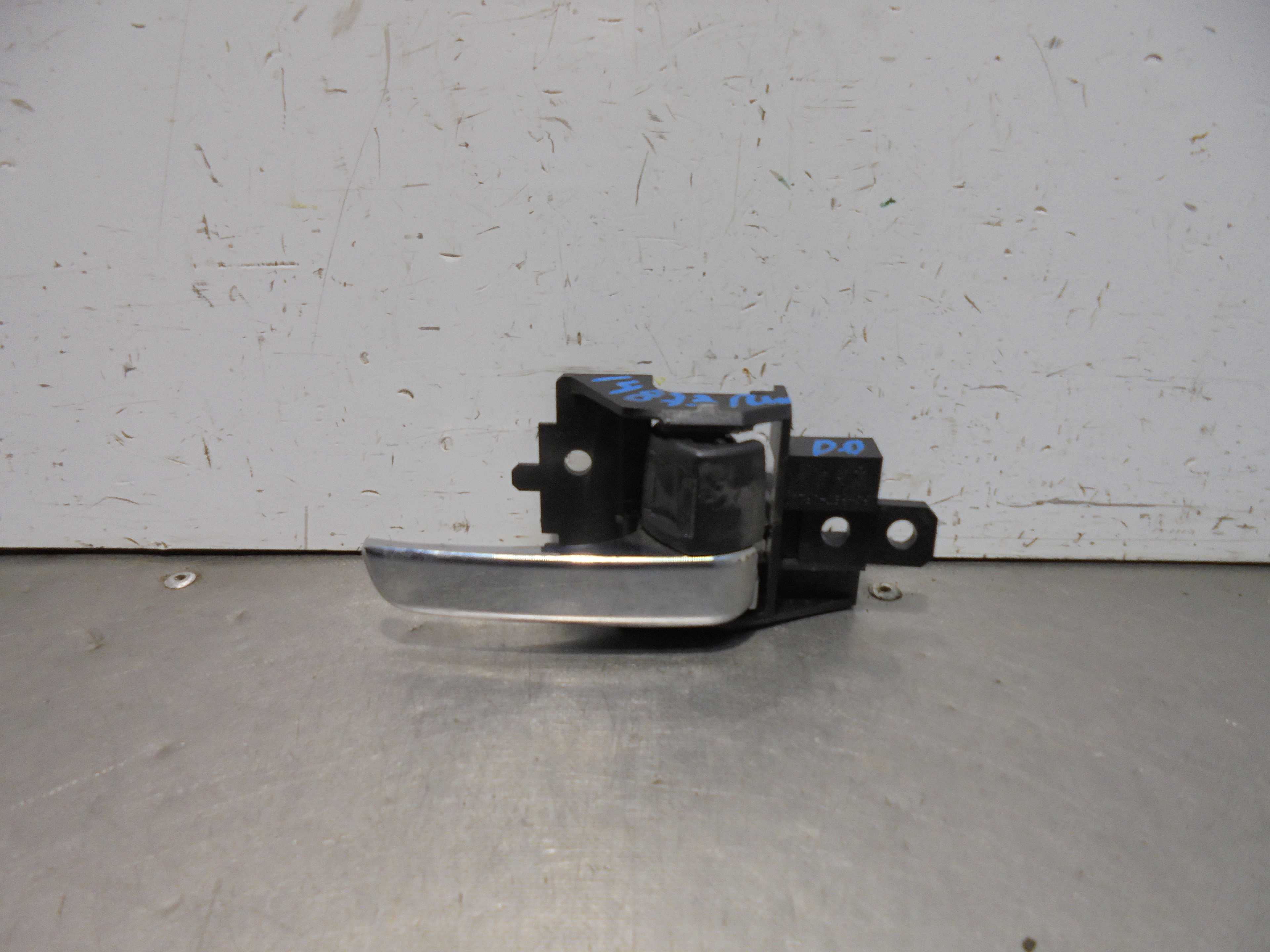 Recambio de maneta interior delantera derecha para mitsubishi asx (ga0w) challenge 2wd referencia OEM IAM   