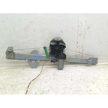 ELEVALUNAS TRASERO DERECHO 827202127R 