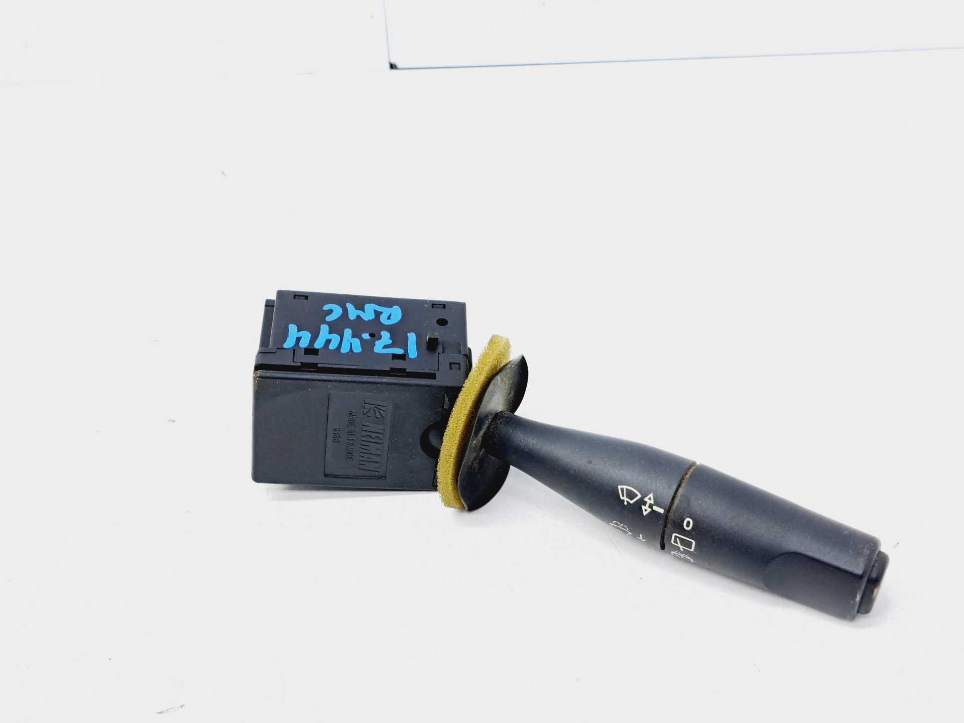 Recambio de mando limpia para peugeot 206 berlina xr referencia OEM IAM 96049597ZL  