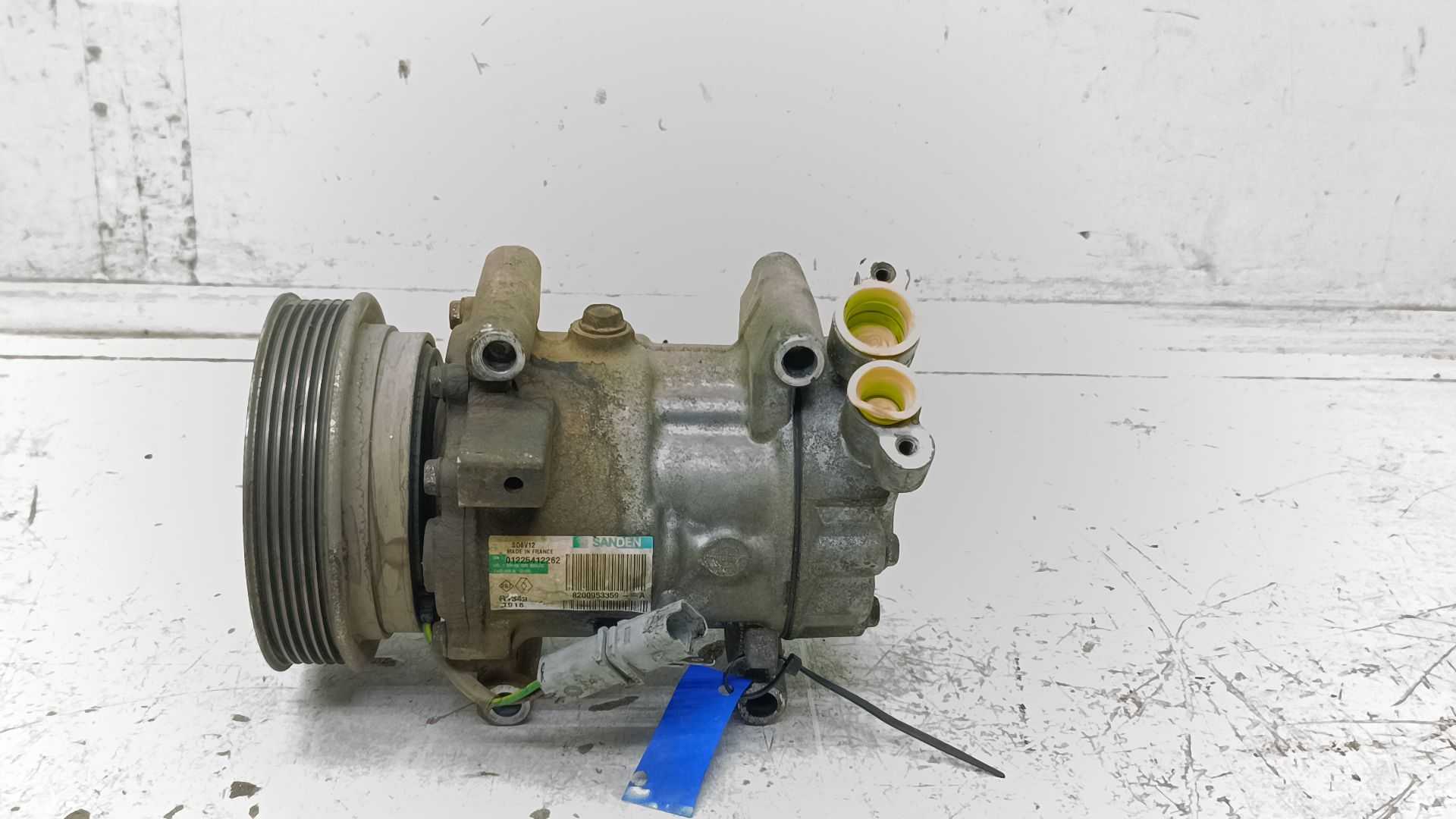 Recambio de compresor aire acondicionado para renault kangoo (f/kc0) alize referencia OEM IAM 8200953359  