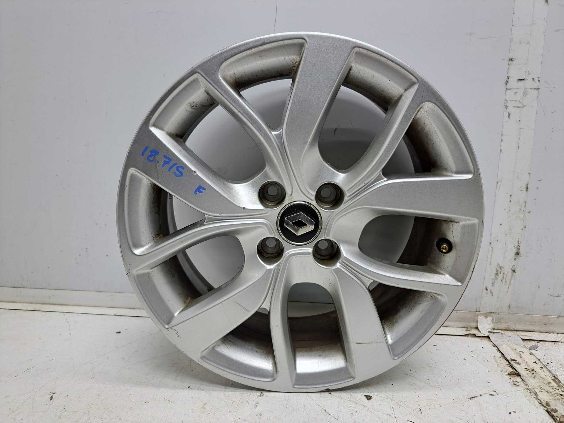Recambio de llanta para renault captur dynamique referencia OEM IAM R16 403000864R 