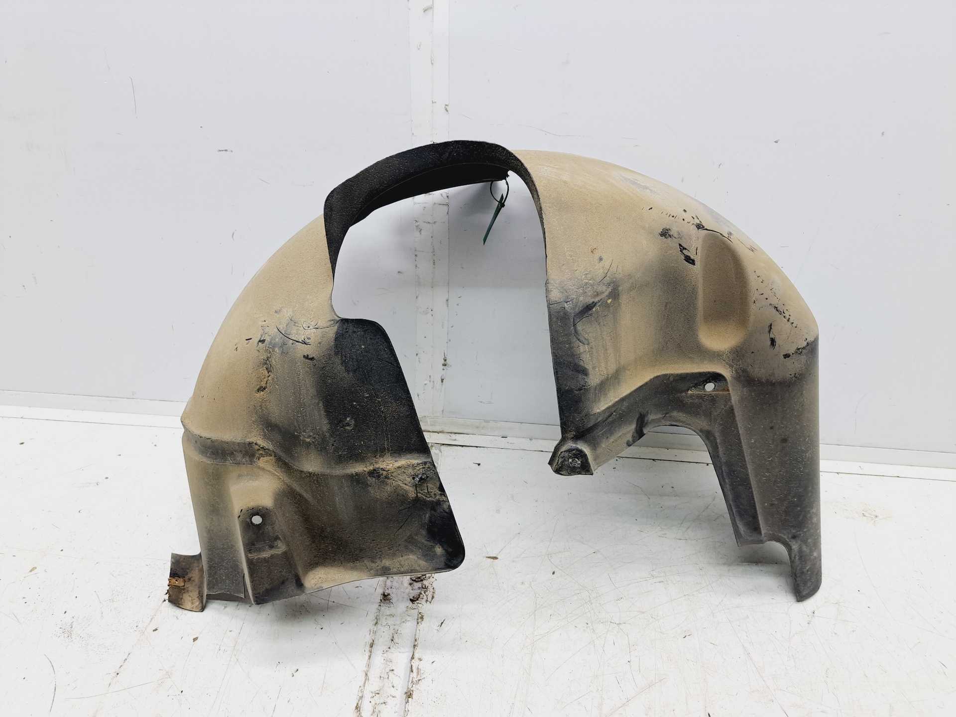 Recambio de paso rueda trasero izquierdo para land rover freelander baikal referencia OEM IAM 933490 290945 