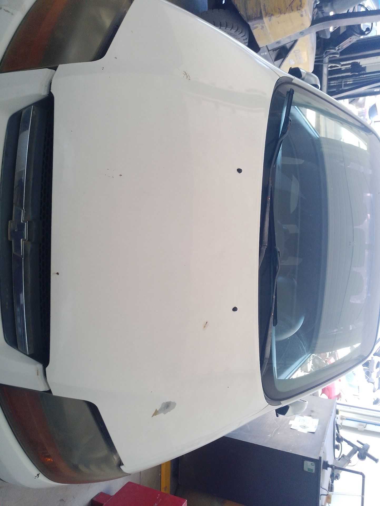 Recambio de capot delantero para chevrolet aveo / kalos sedán (t250, t255) 1.4 referencia OEM IAM 95164301  
