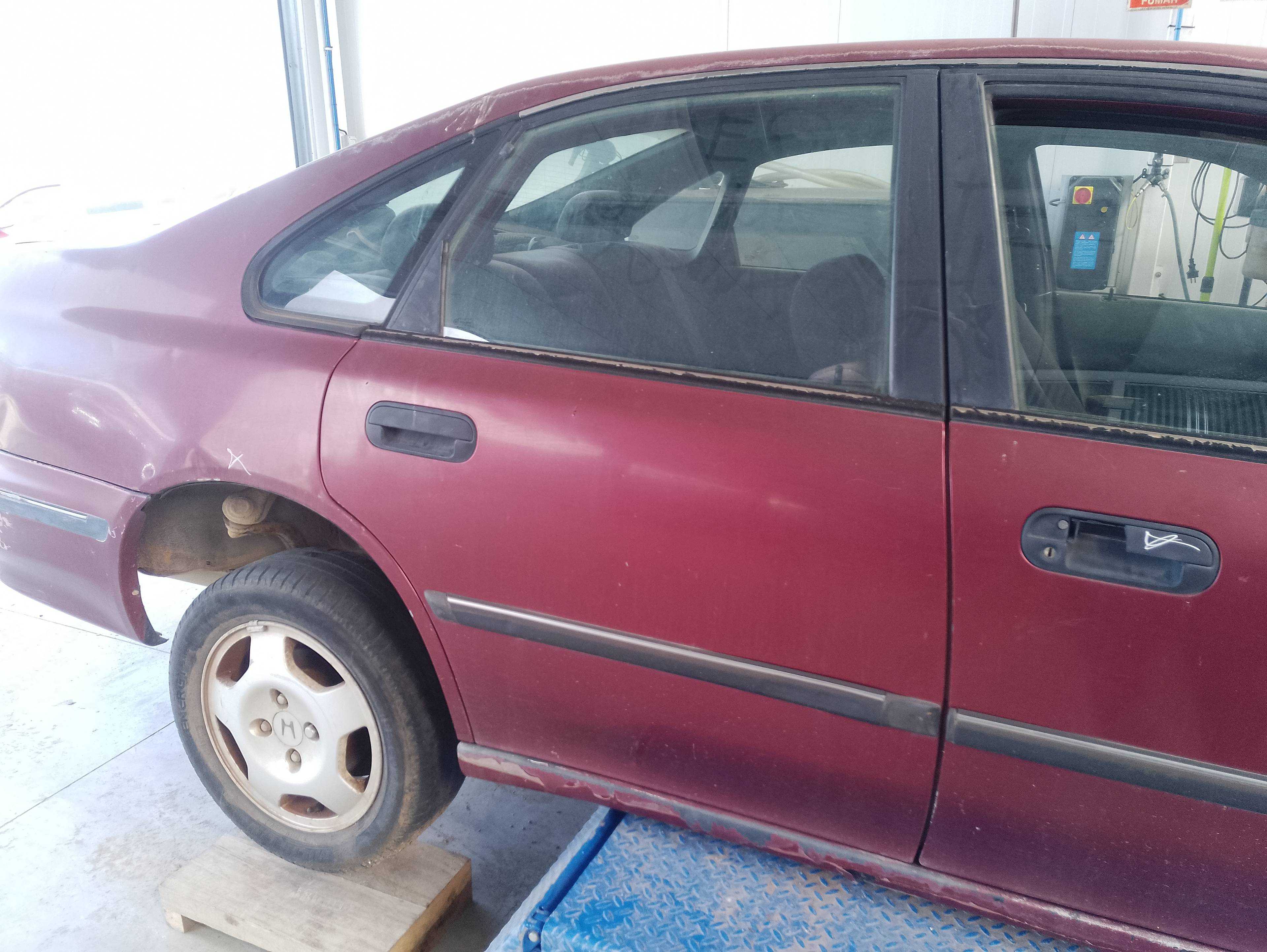 Recambio de puerta trasera derecha para honda accord berlina (cc/ce) 1.8 (ce7) referencia OEM IAM   