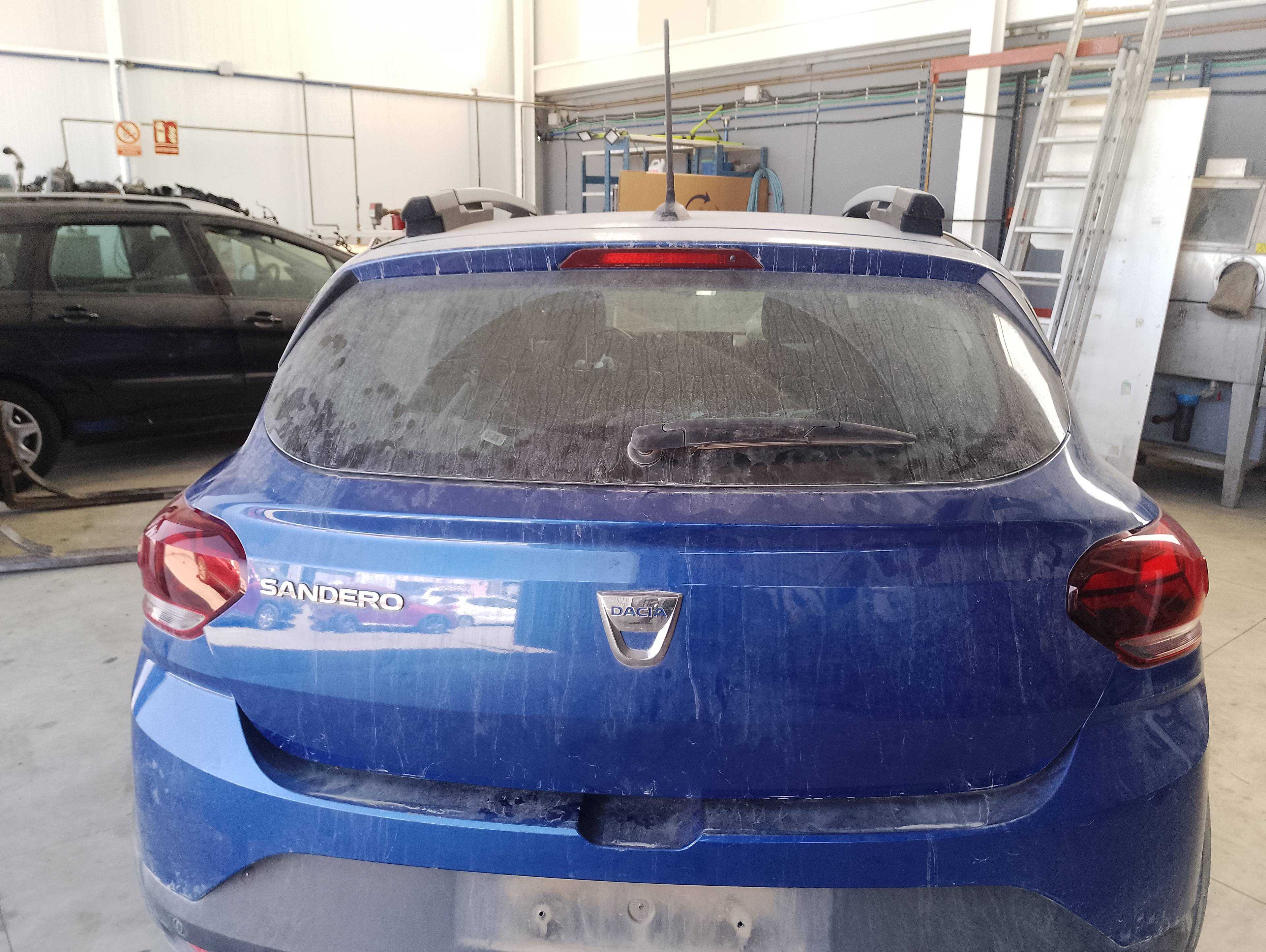 Recambio de porton trasero para dacia sandero iii essential referencia OEM IAM   