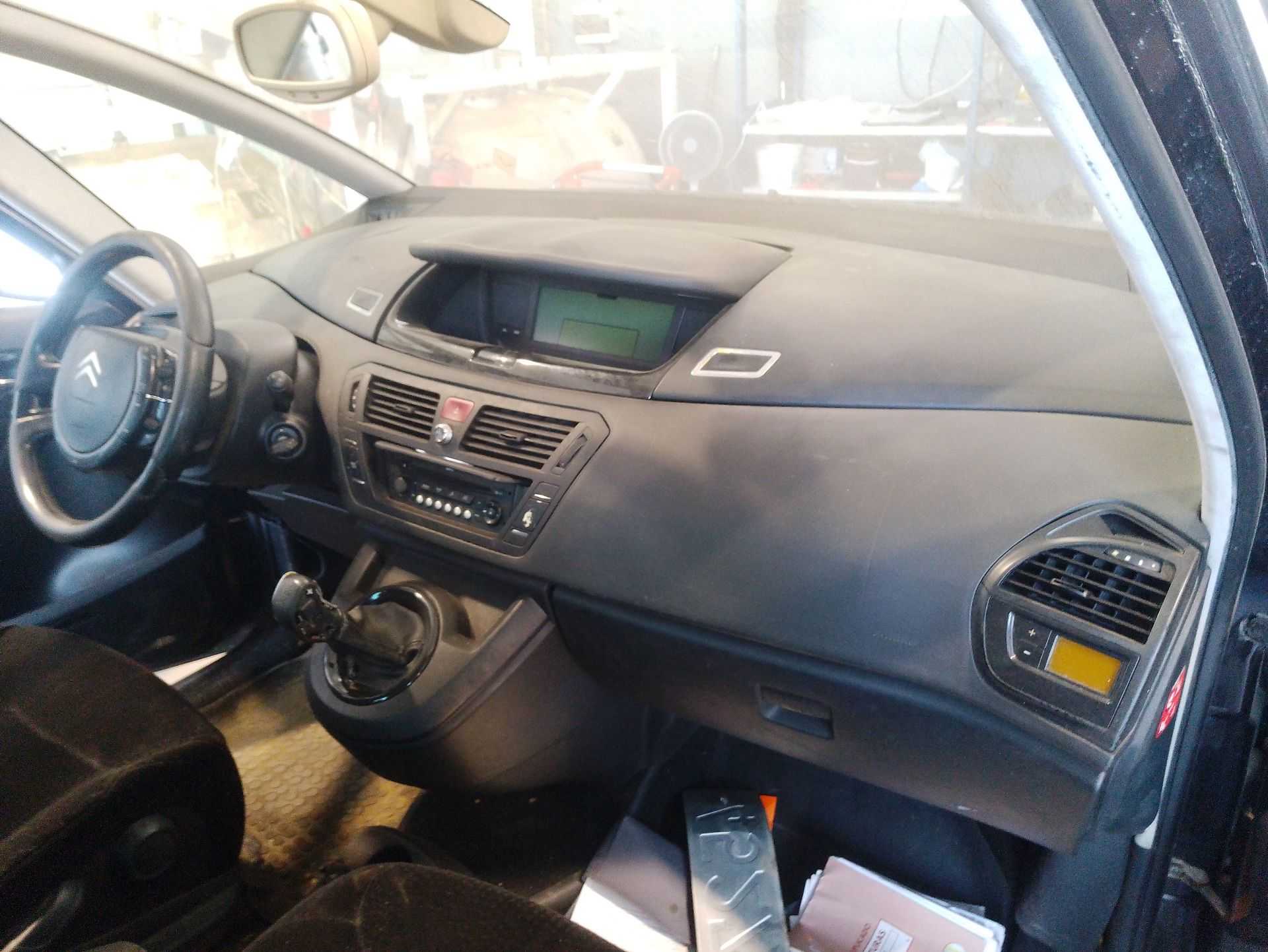 Recambio de salpicadero para citroën c4 picasso i monospace (ud_) 1.6 hdi referencia OEM IAM 8231FT  