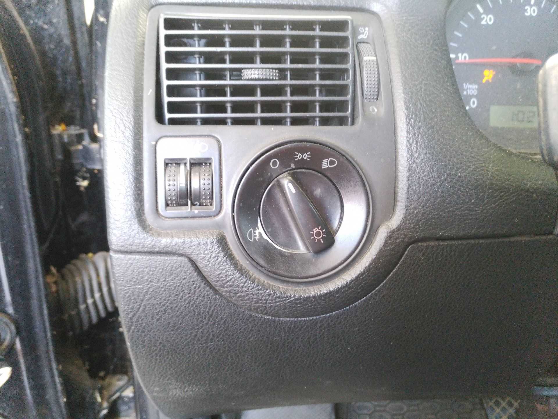 Recambio de mando luces para volkswagen golf iv (1j1) 1.9 tdi referencia OEM IAM   